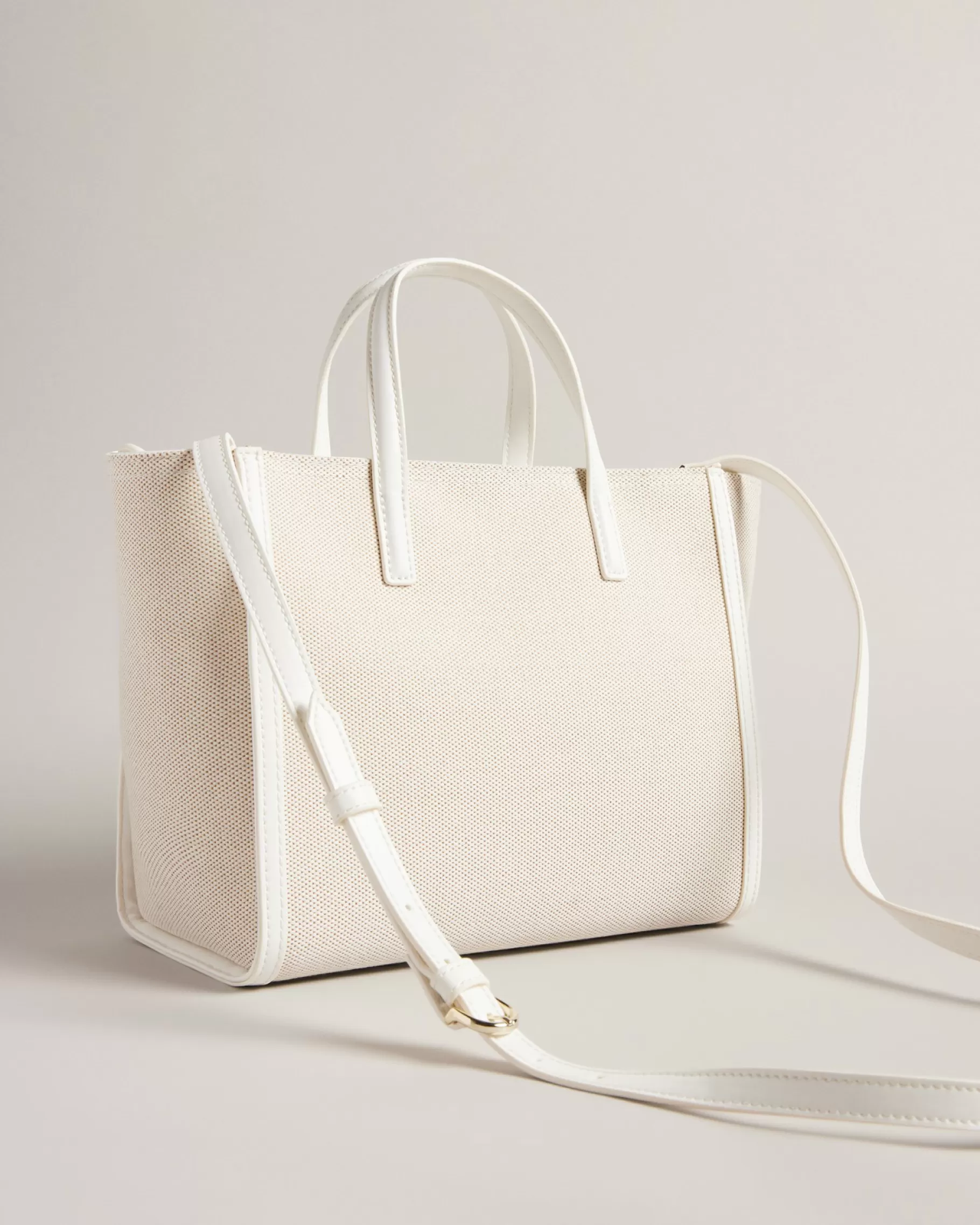 Aksanna-Ted Baker New