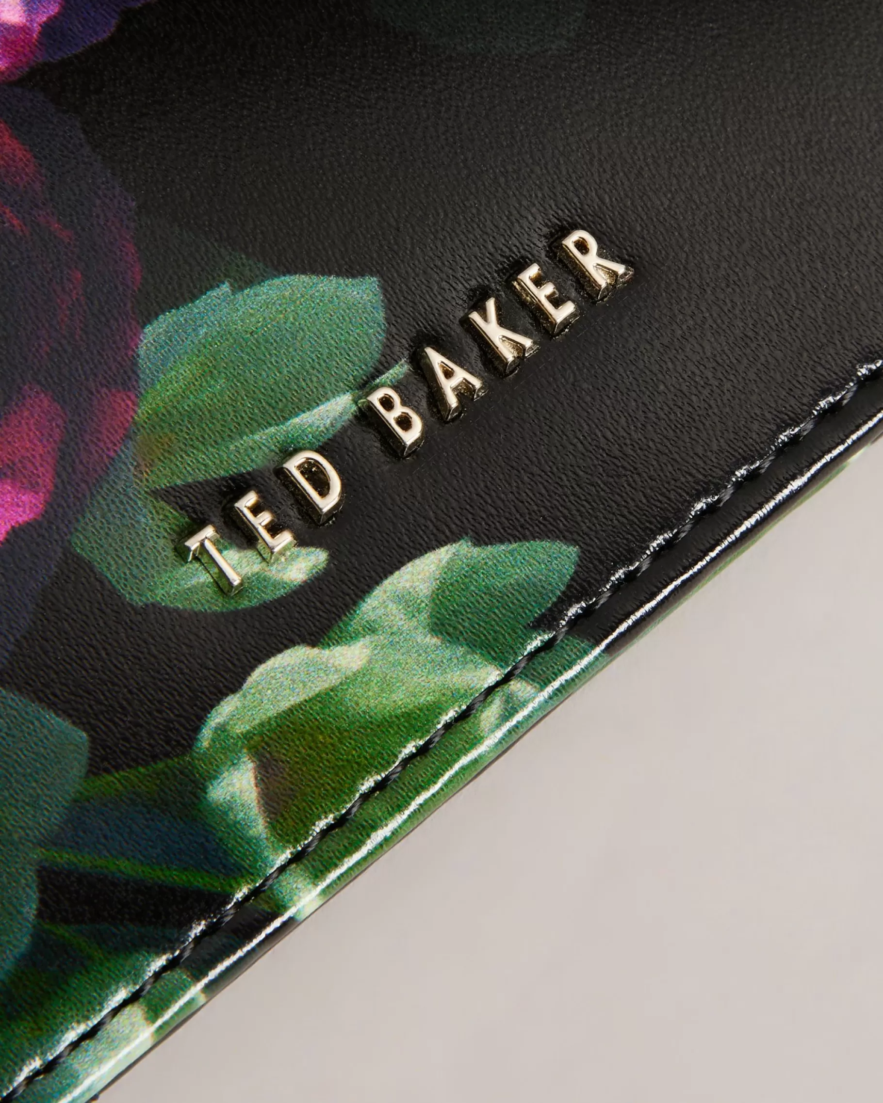 Alorina-Ted Baker Shop