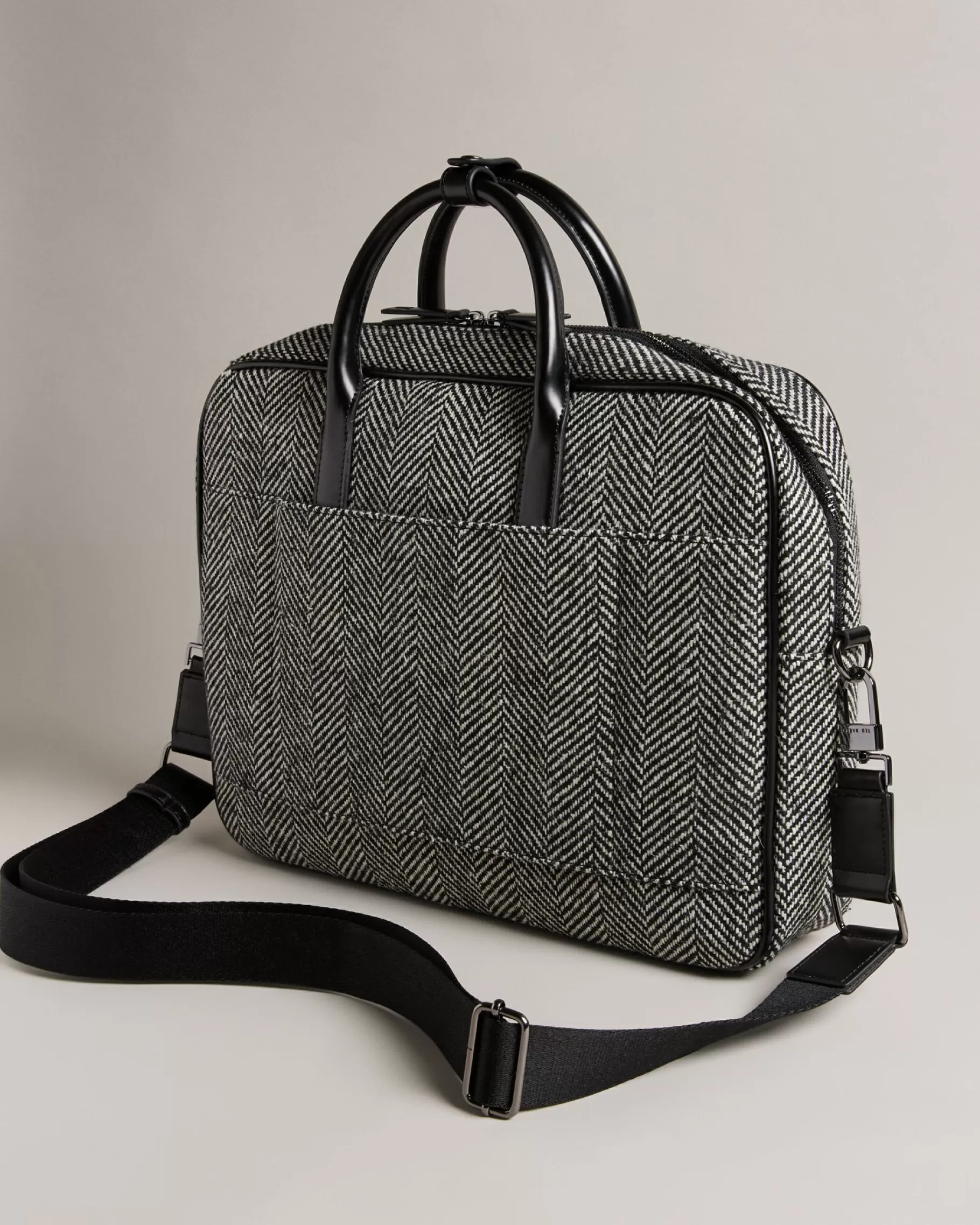 Andreaz-Ted Baker Outlet