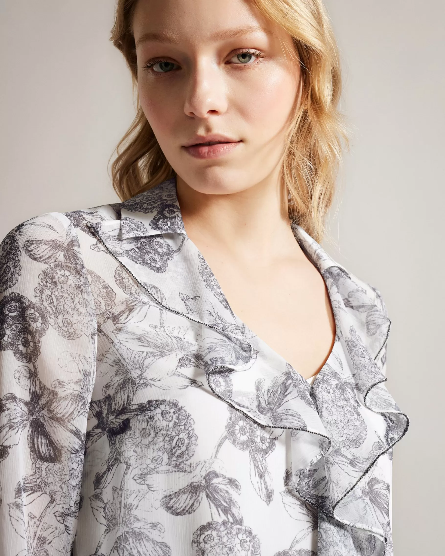 Anniye-Ted Baker Fashion