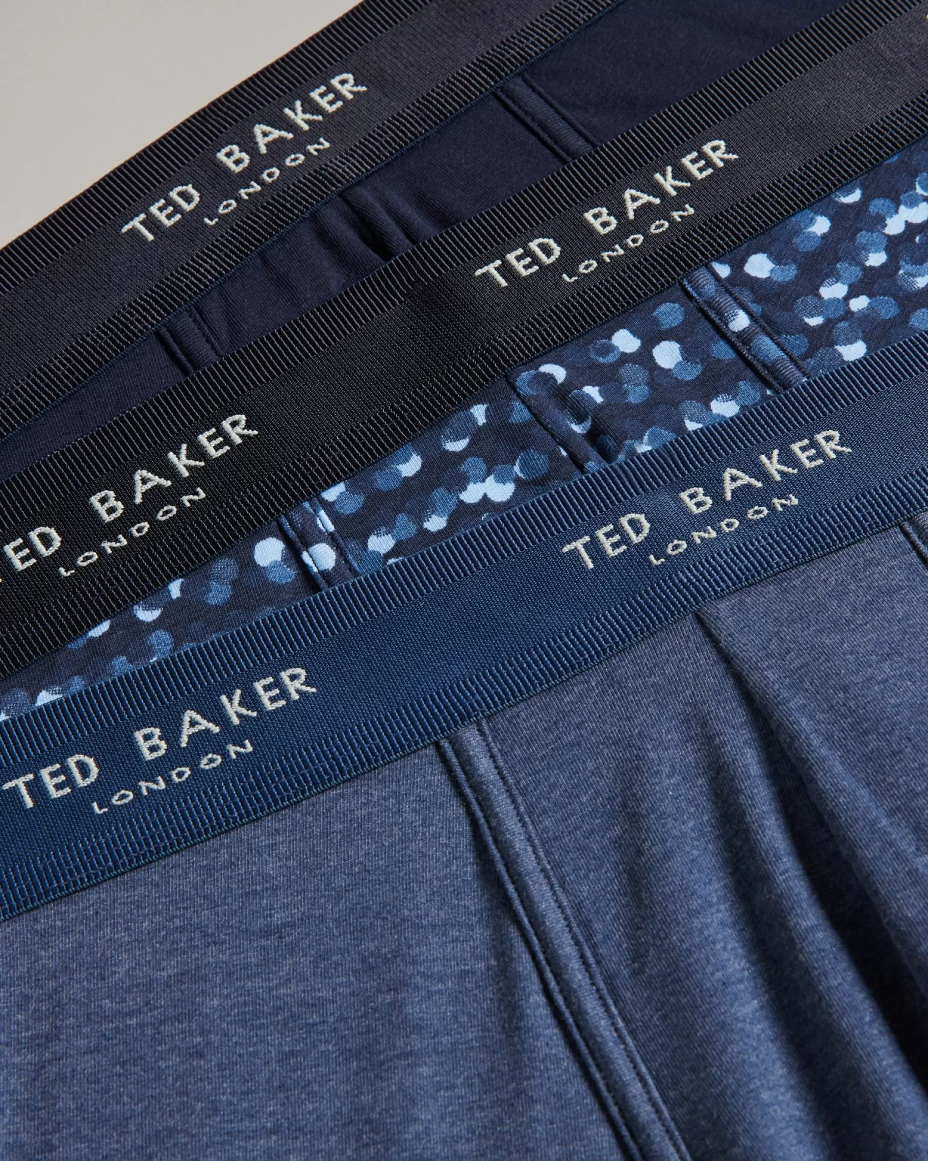 Antoin-Ted Baker Best