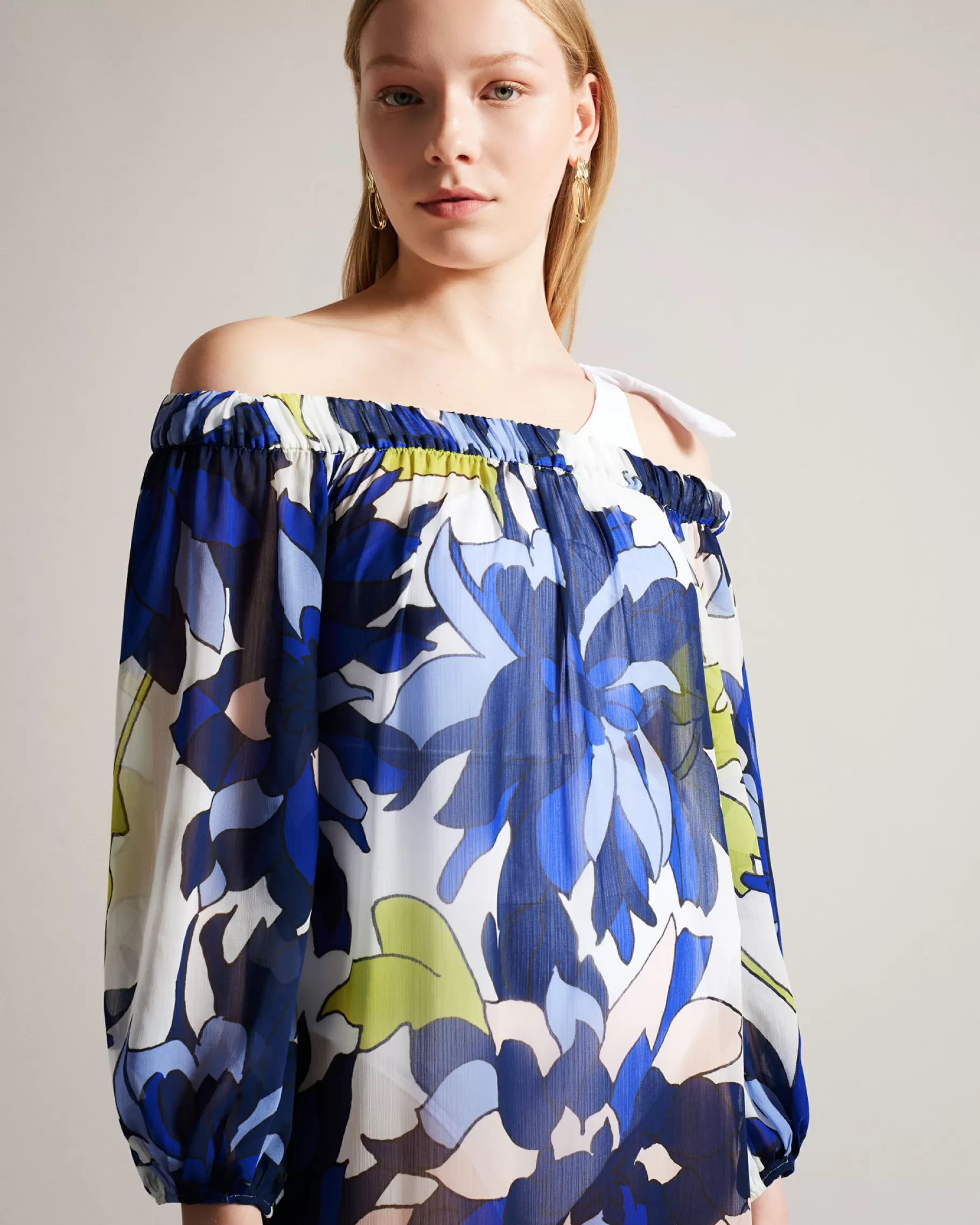 Avinnn-Ted Baker New