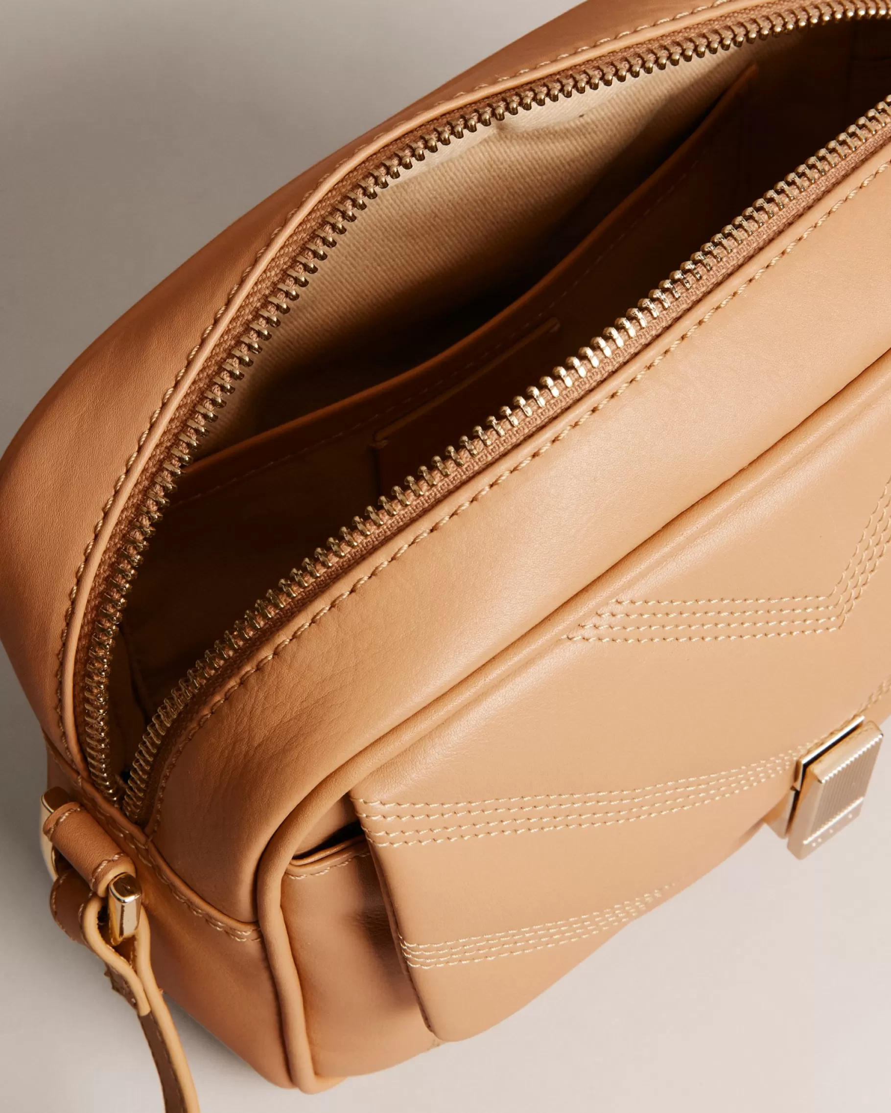 Ayalily-Ted Baker Shop