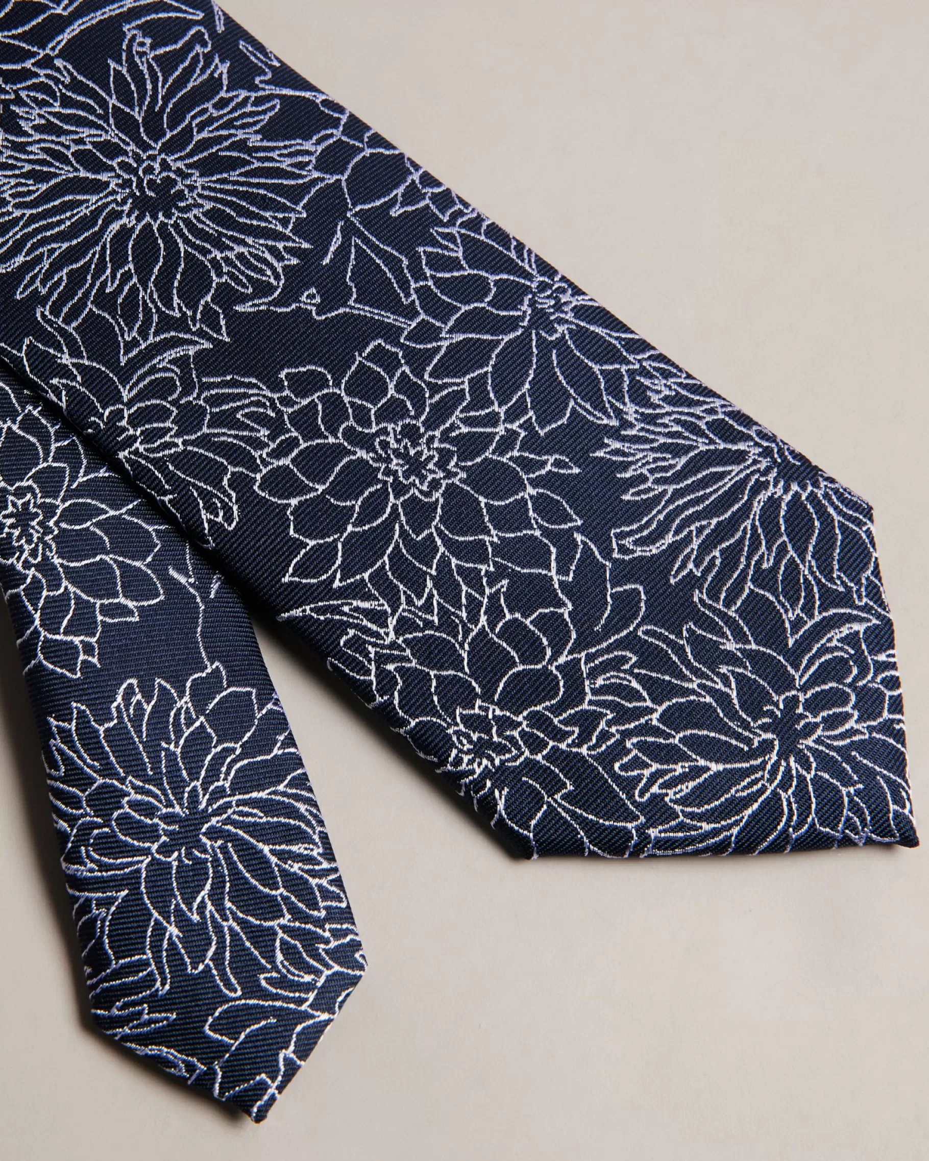 Belice-Ted Baker Hot