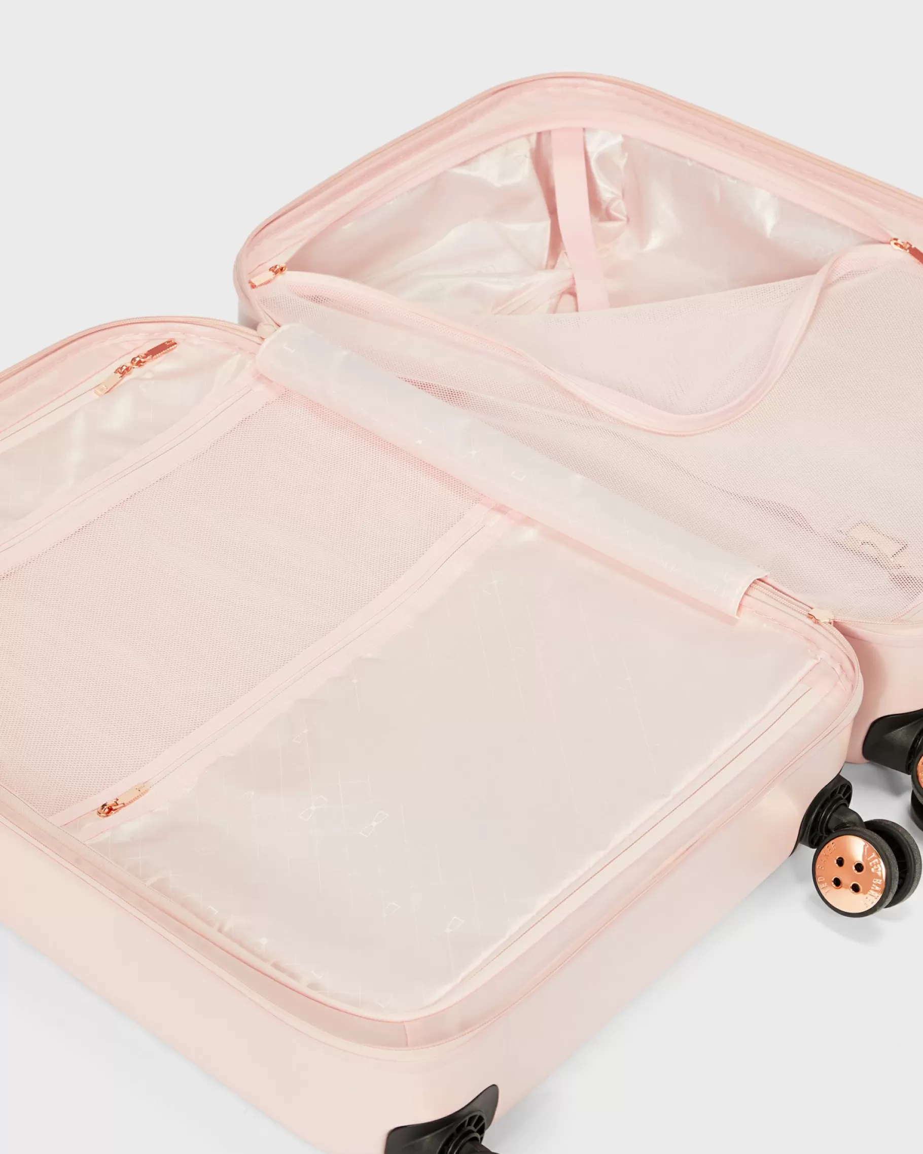 Bellll-Ted Baker Clearance