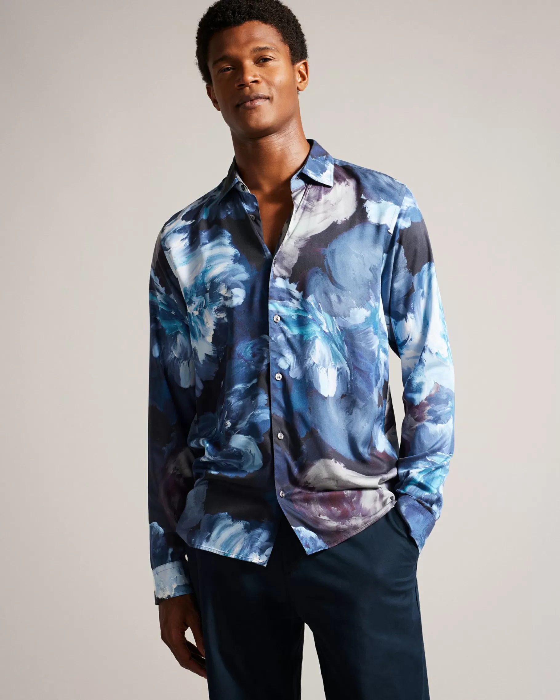 Bitonto-Ted Baker Store