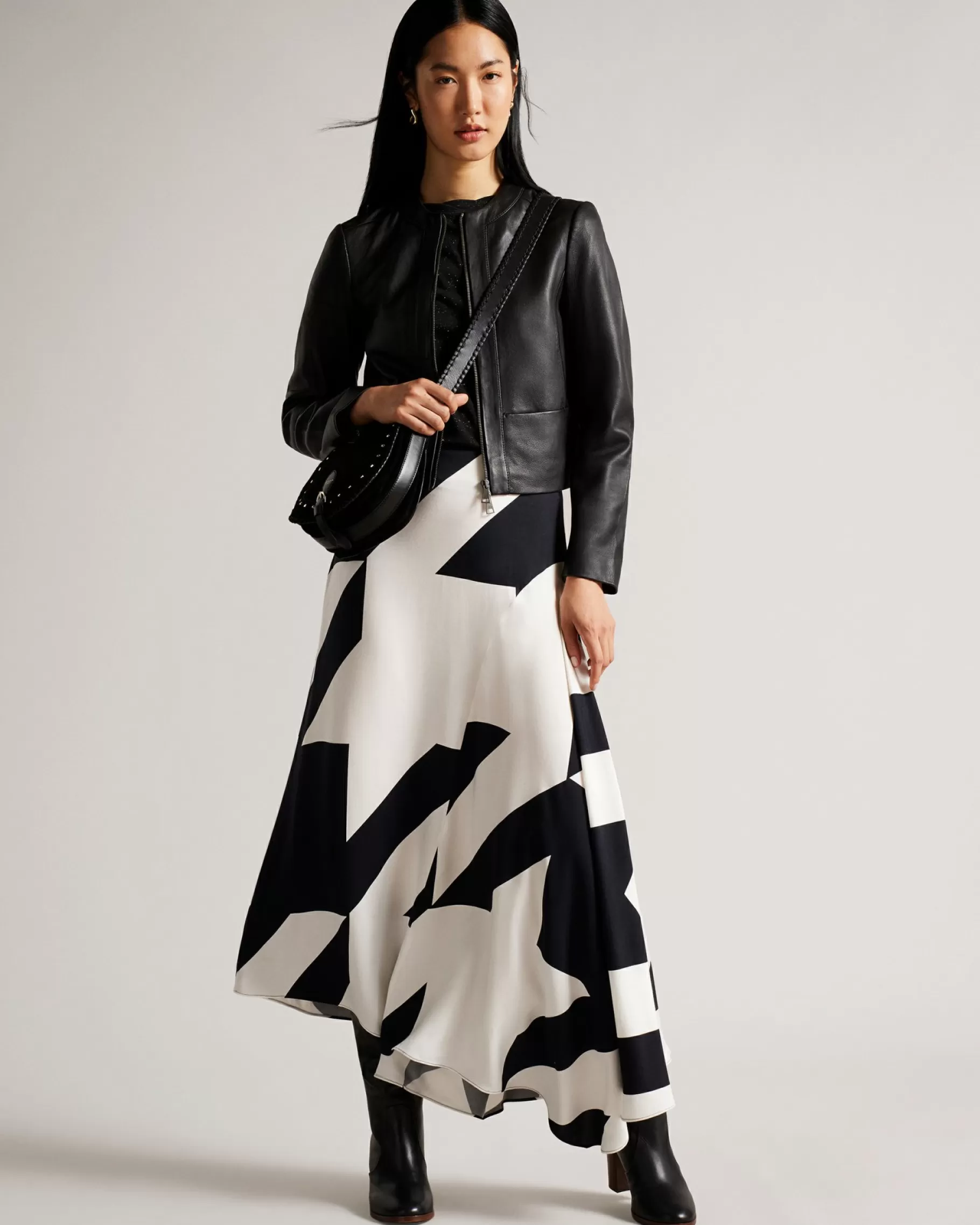 Clarya-Ted Baker Flash Sale