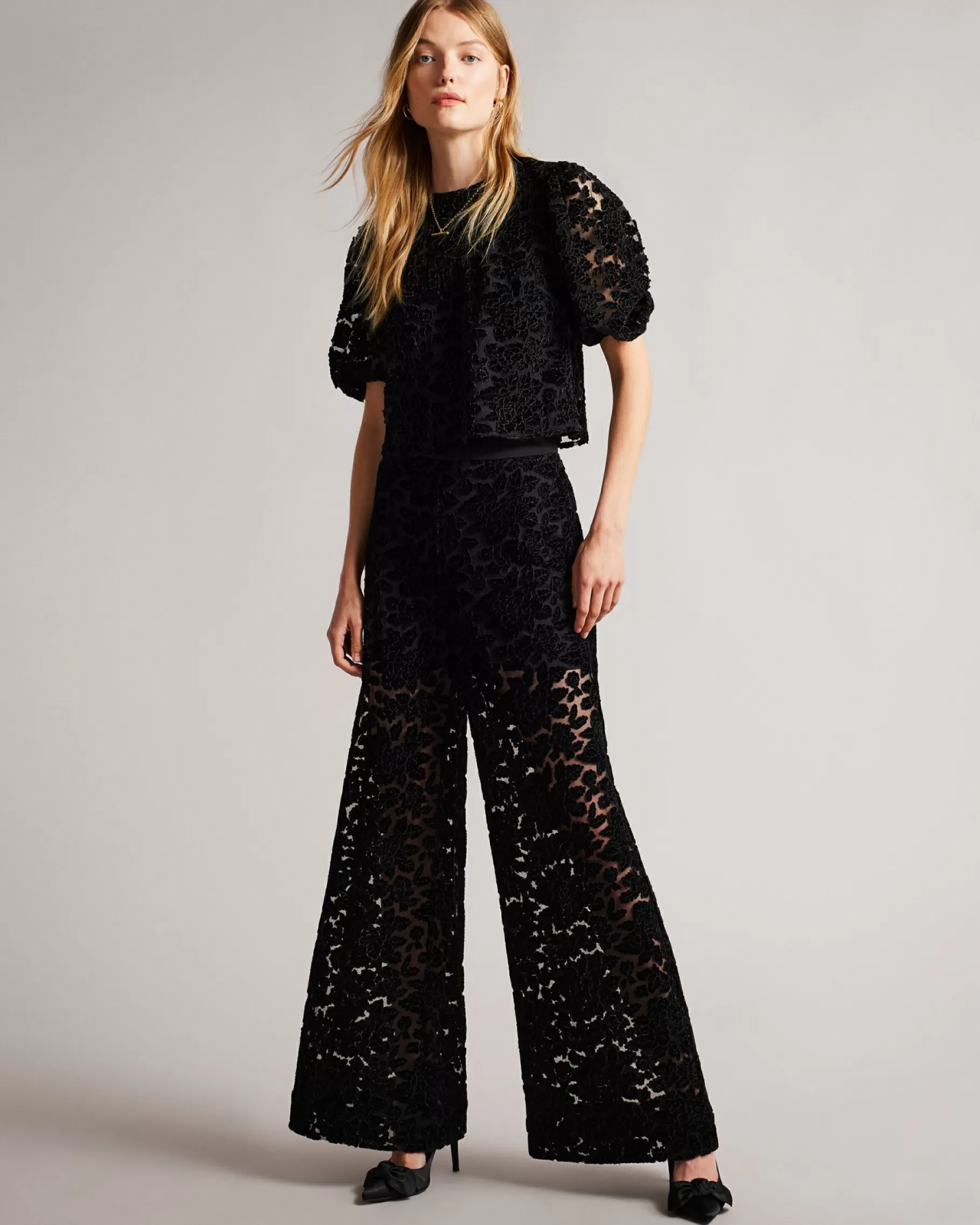 Claudya-Ted Baker Hot