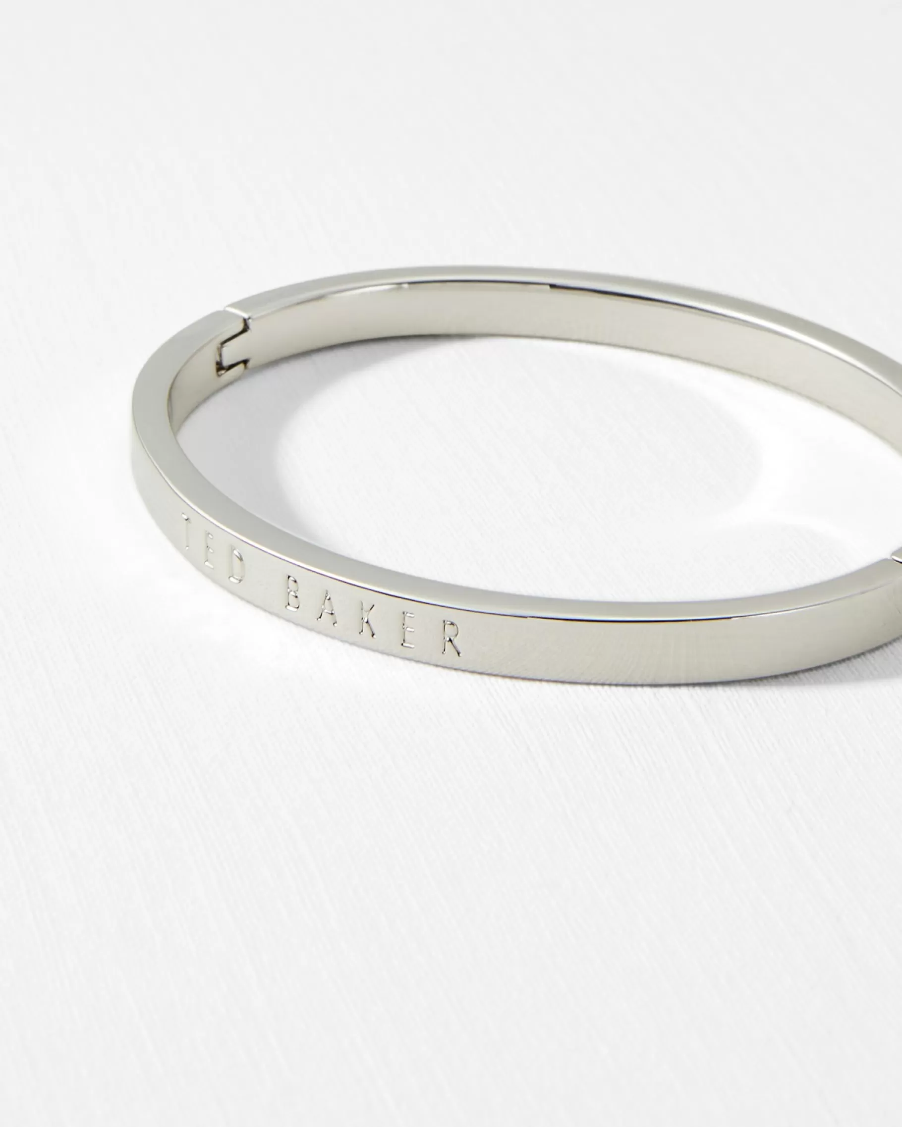 Clemara-Ted Baker Fashion
