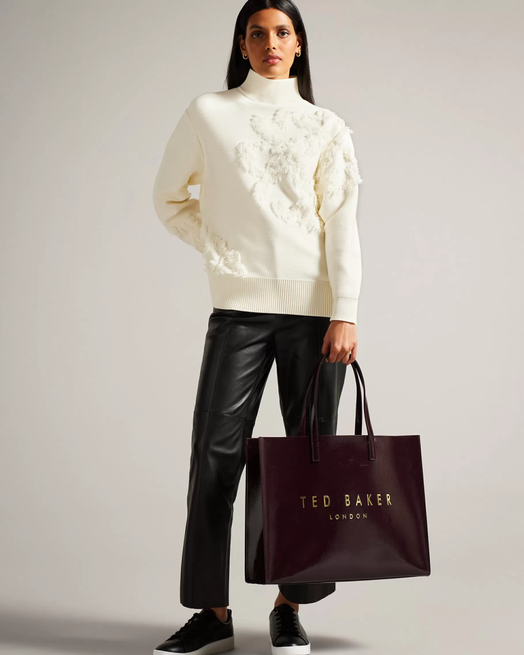Crikon-Ted Baker Online