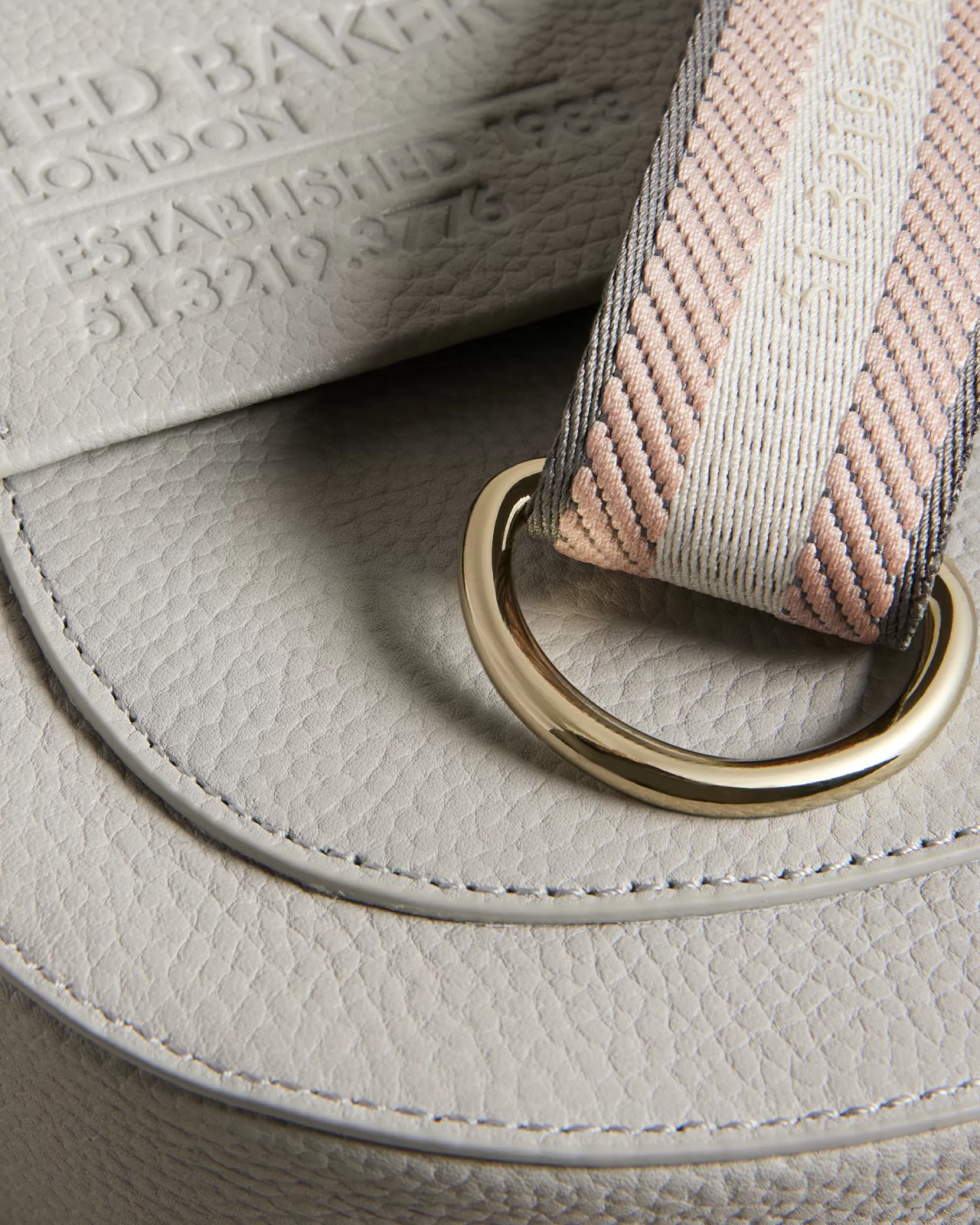 Daliai-Ted Baker Discount