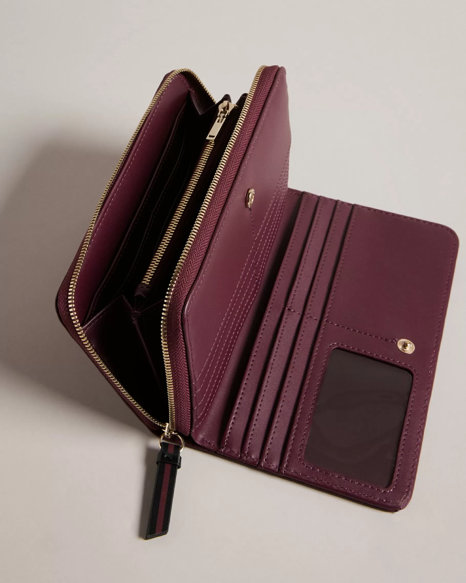Daliea-Ted Baker Fashion