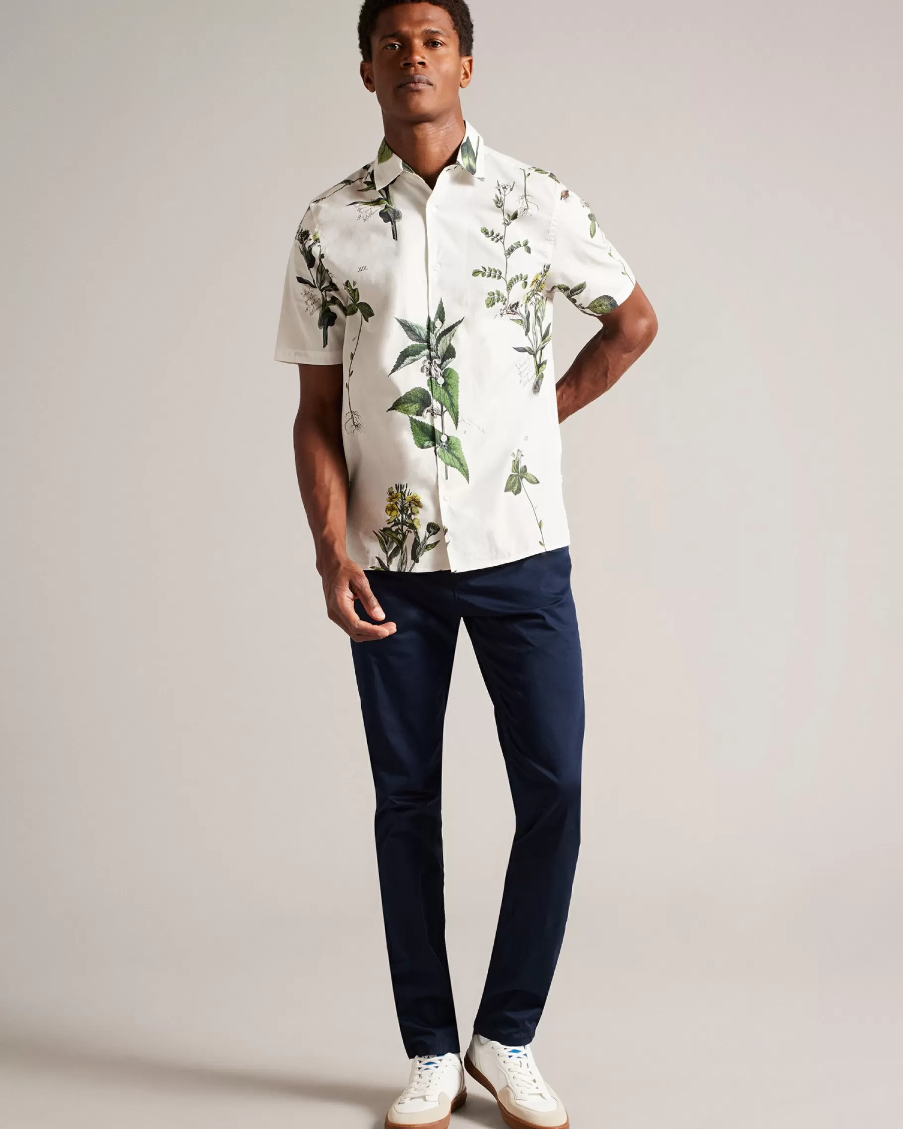 Daniels-Ted Baker Outlet