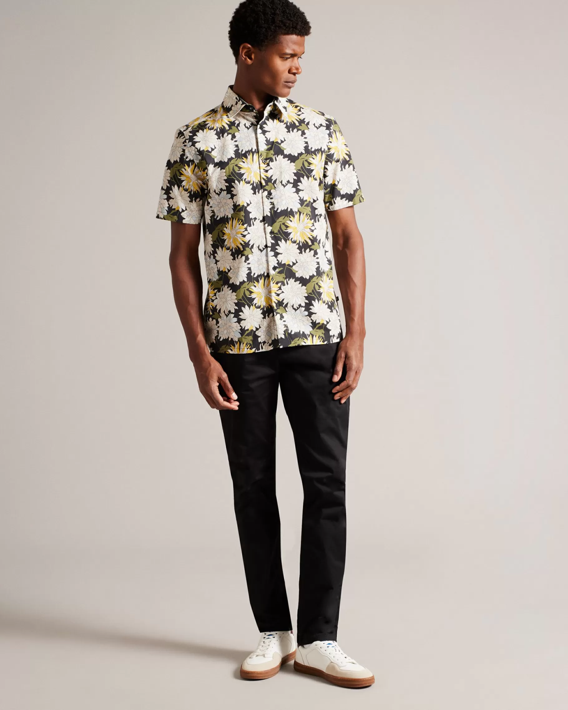 Daniels-Ted Baker Fashion