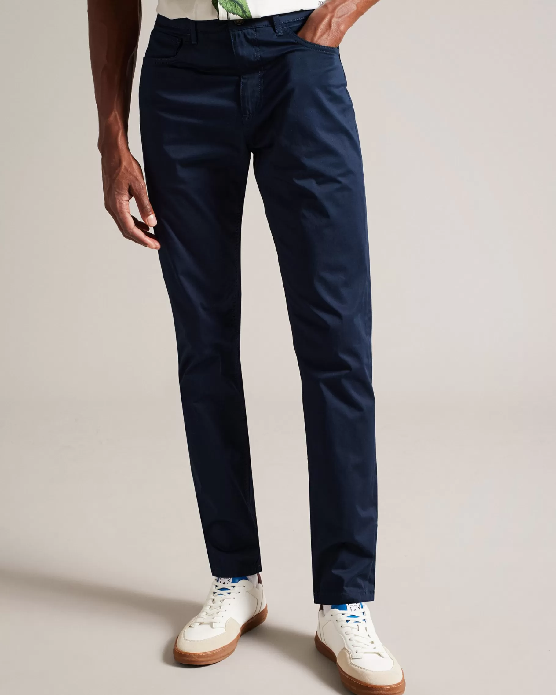 Daniels-Ted Baker Outlet