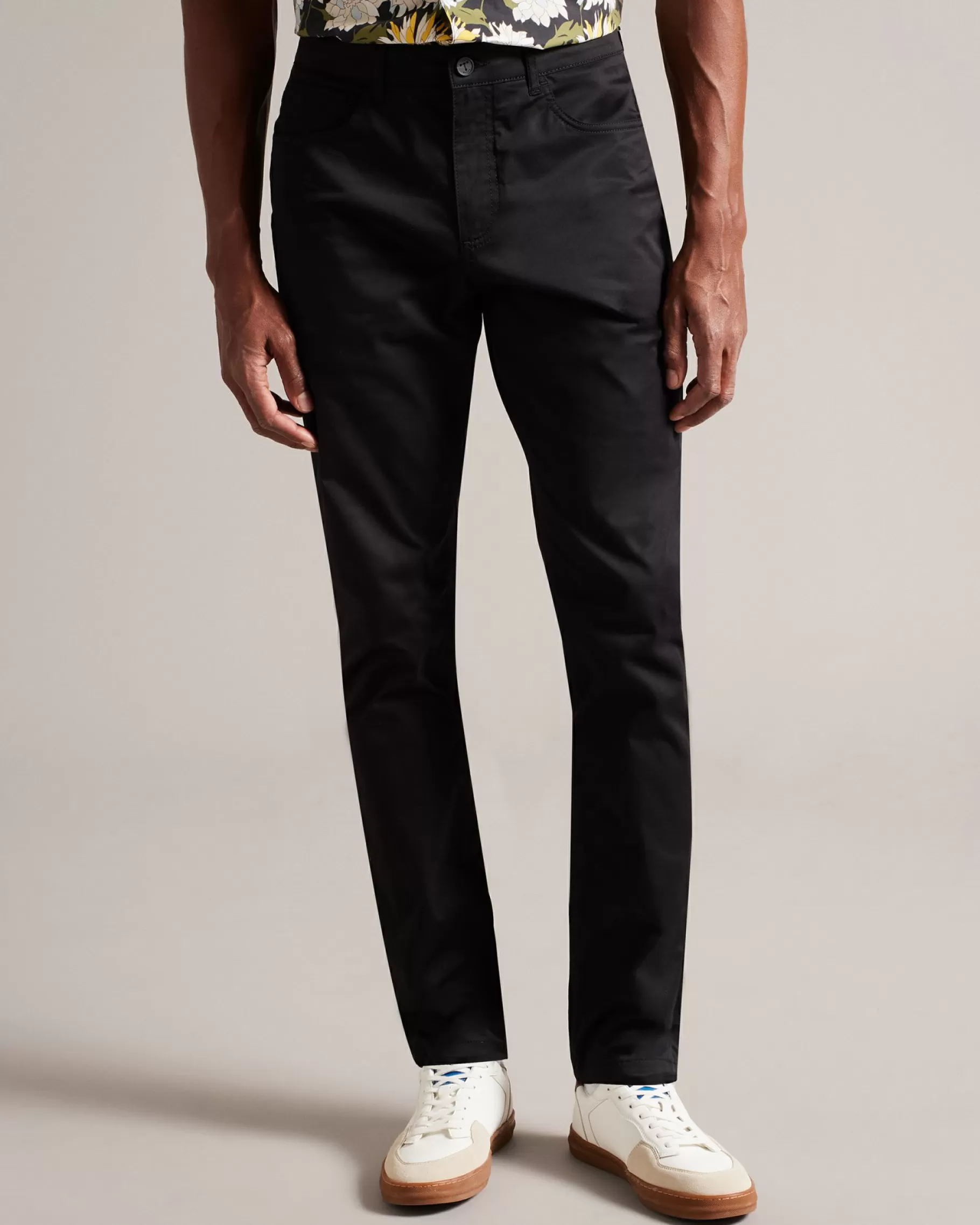 Daniels-Ted Baker Fashion