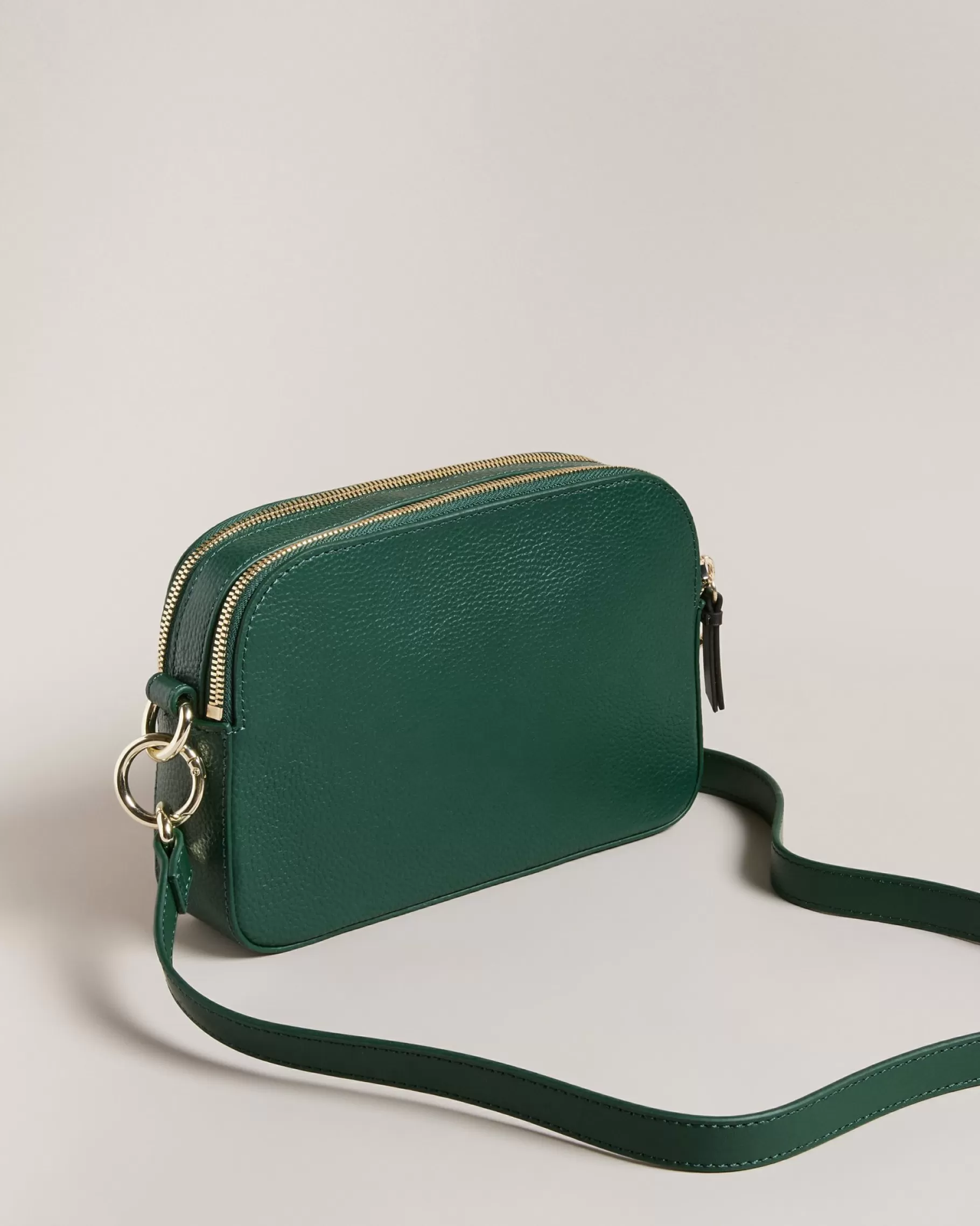 Darcelo-Ted Baker Clearance