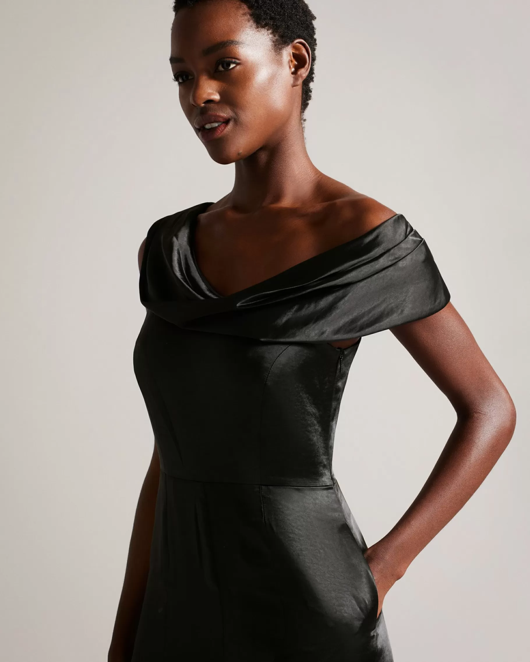 Dolynn-Ted Baker Outlet