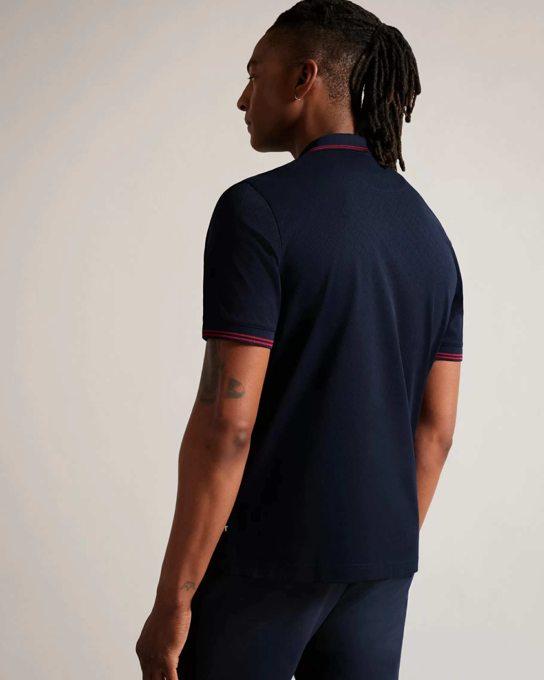 Dynam-Ted Baker Online