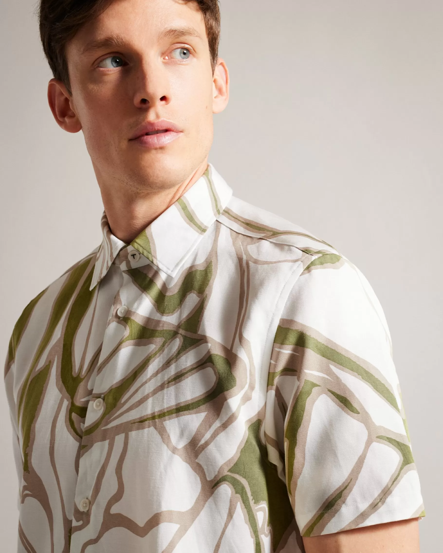 Errew-Ted Baker Best