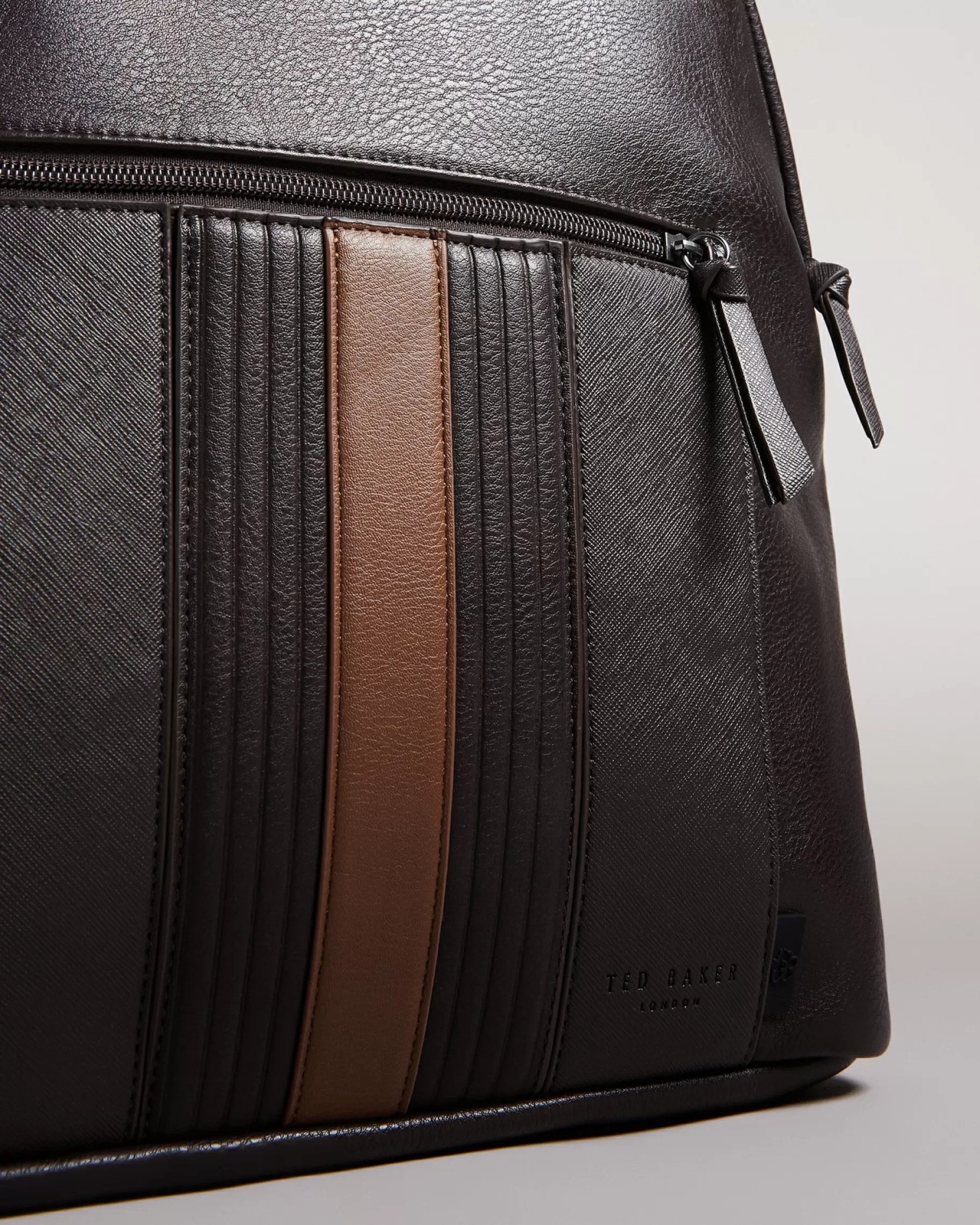 Esentle-Ted Baker Fashion