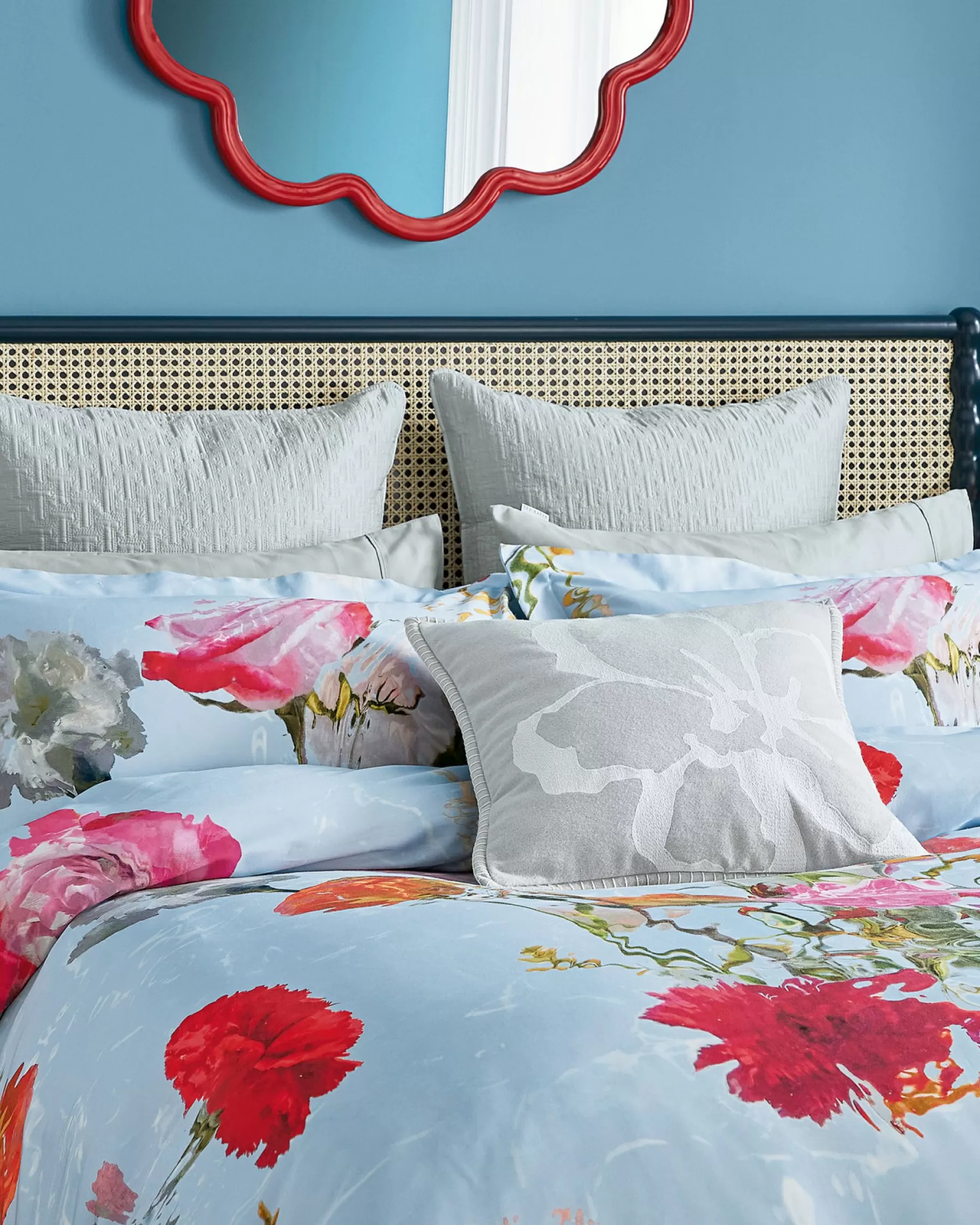 Ffflo-Ted Baker Shop