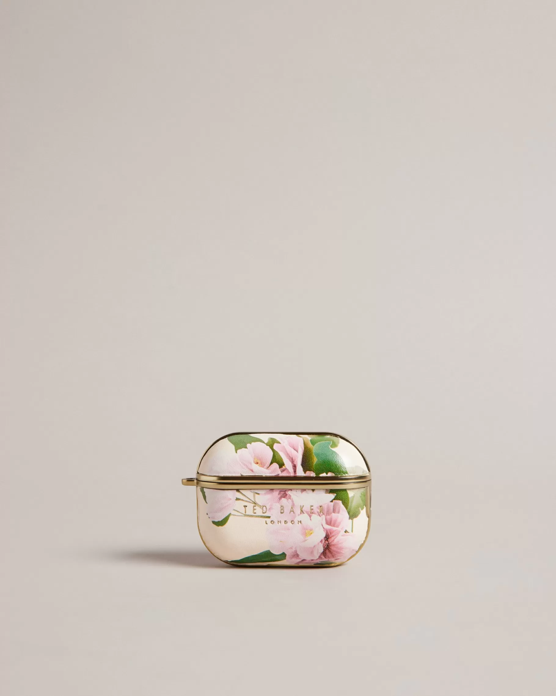 Freese-Ted Baker Hot