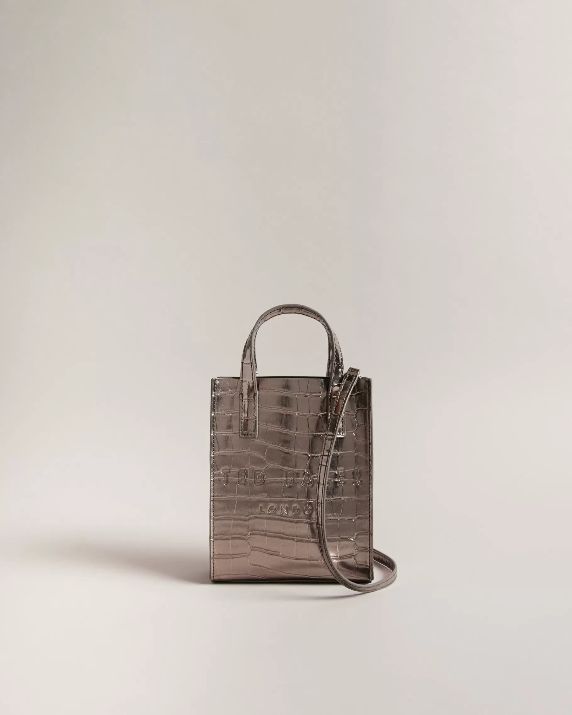 Gatocon-Ted Baker Shop