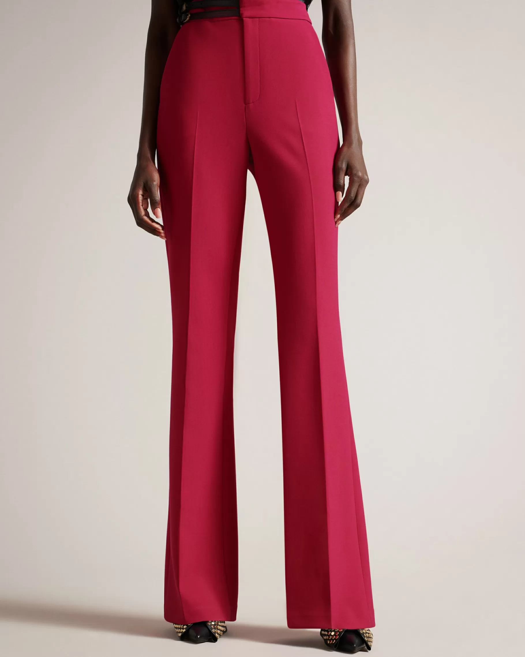 Halleit-Ted Baker Shop