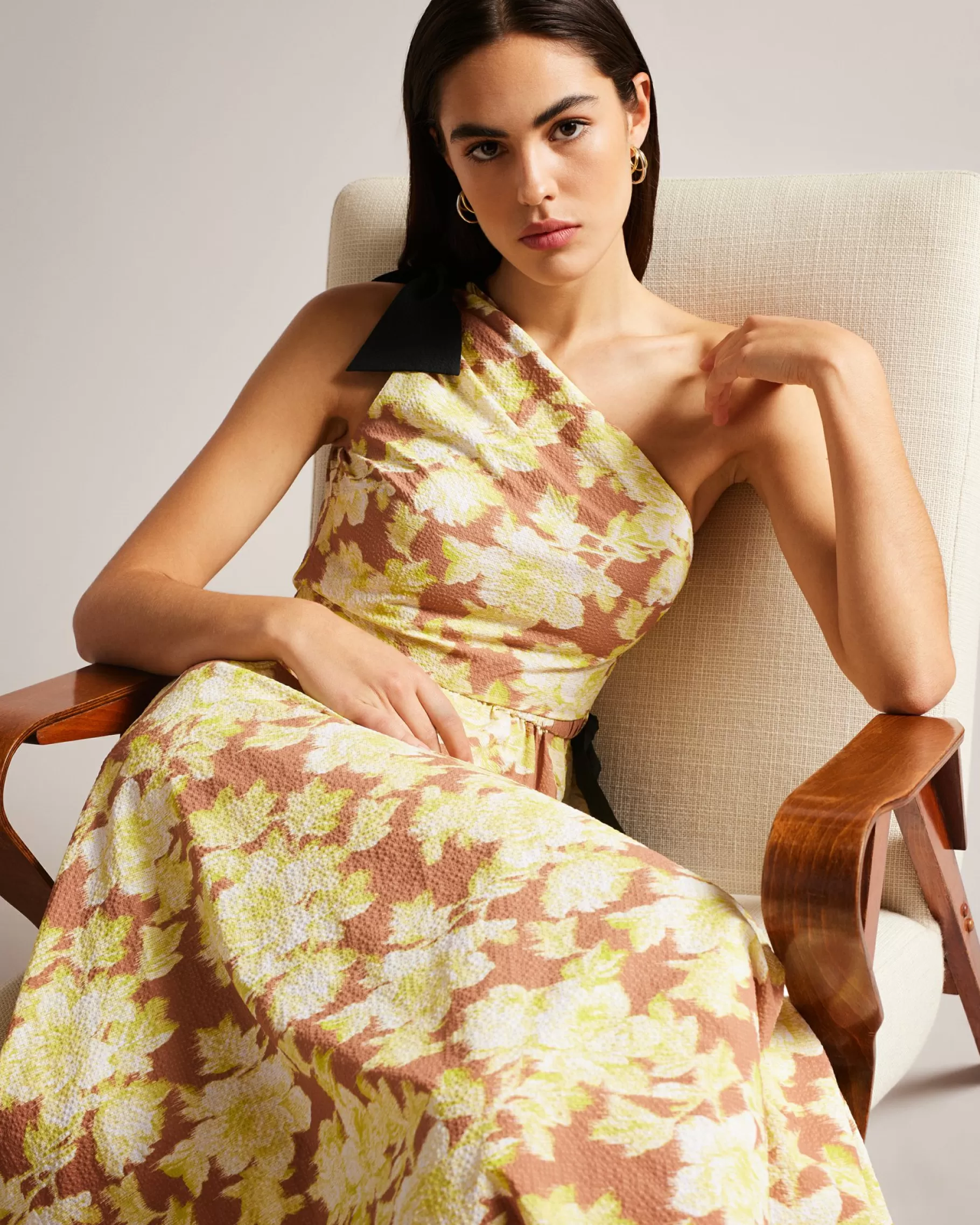 Henriah-Ted Baker Fashion