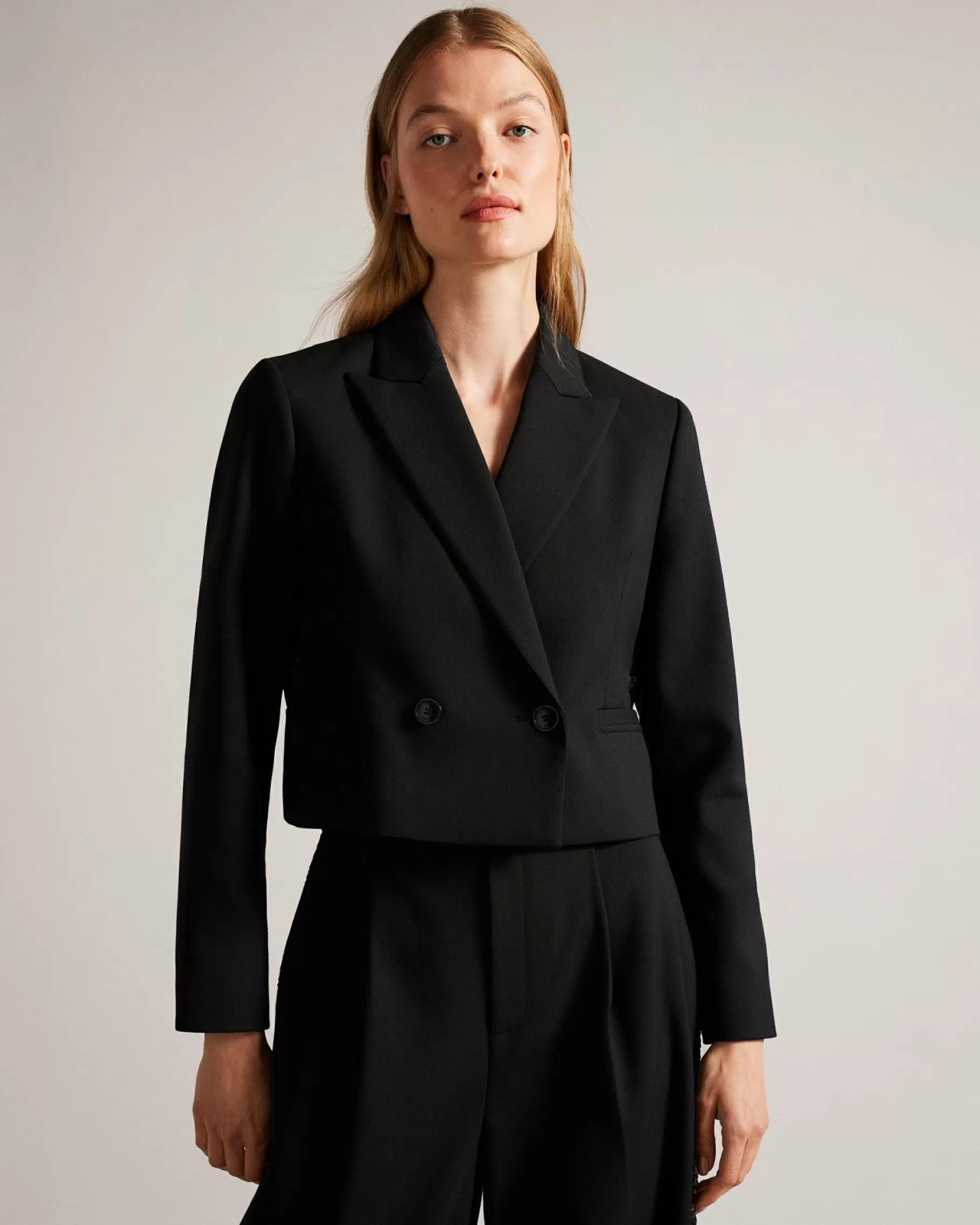 Indiya-Ted Baker Shop