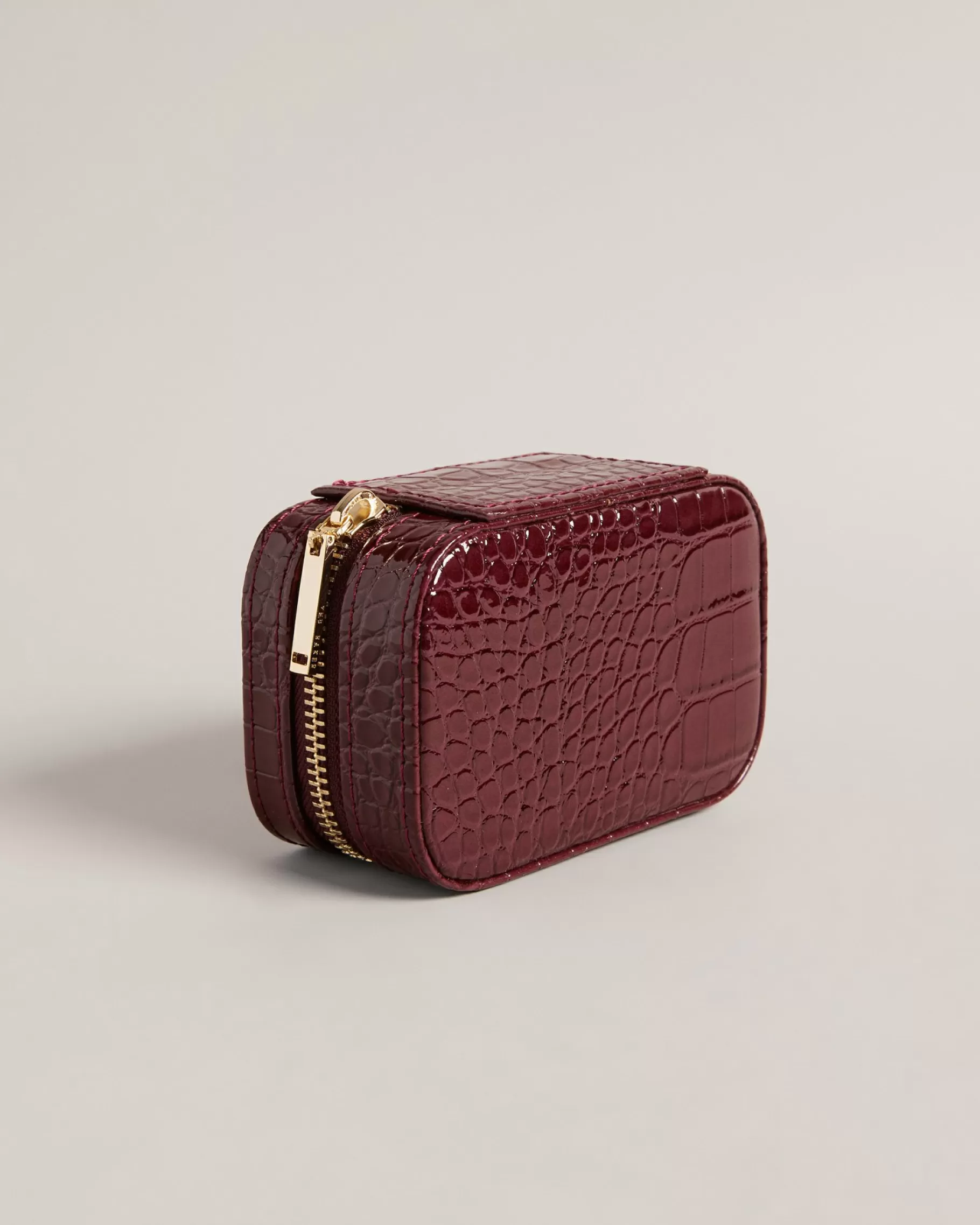 Iveess-Ted Baker Best