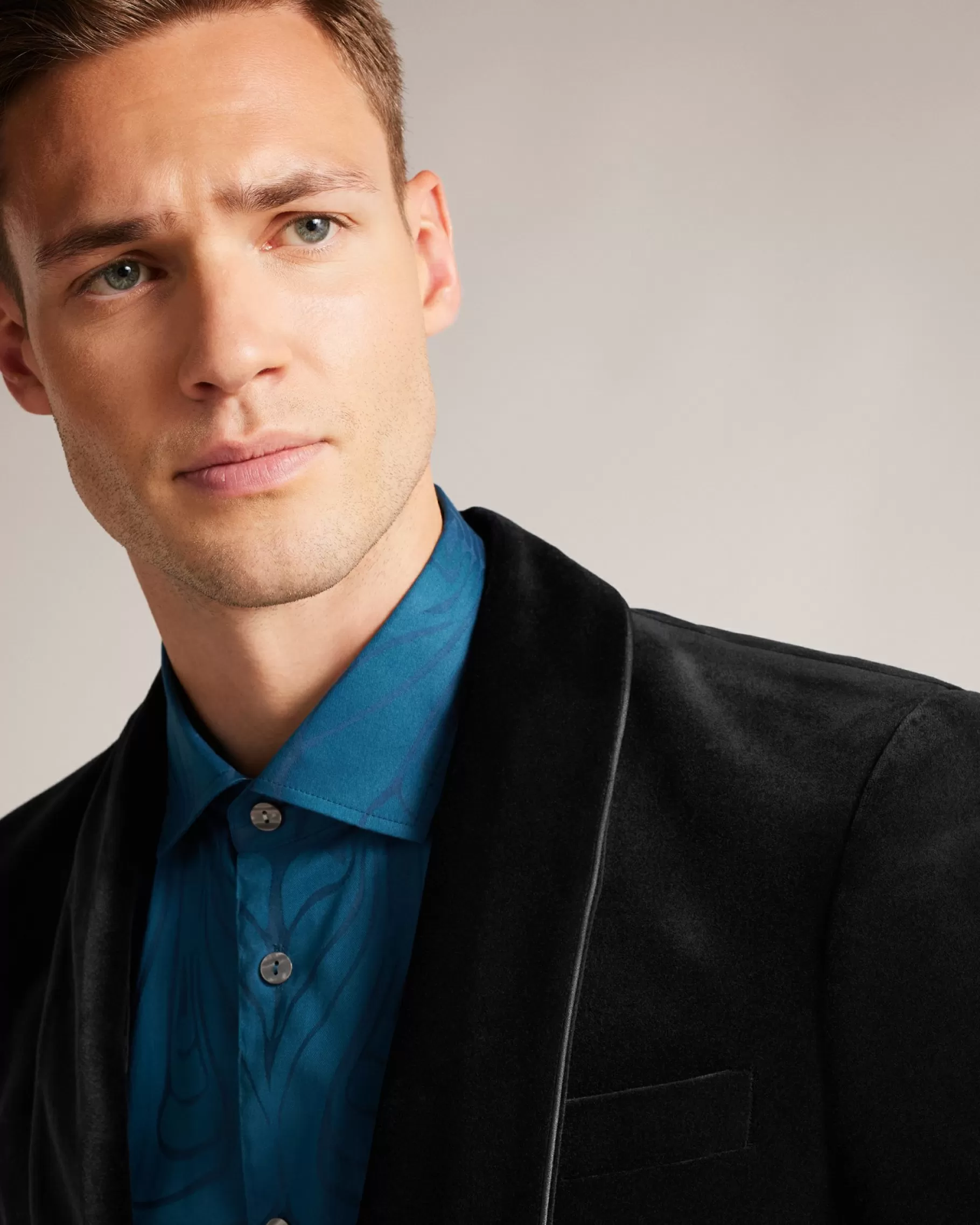 Iwade-Ted Baker Clearance