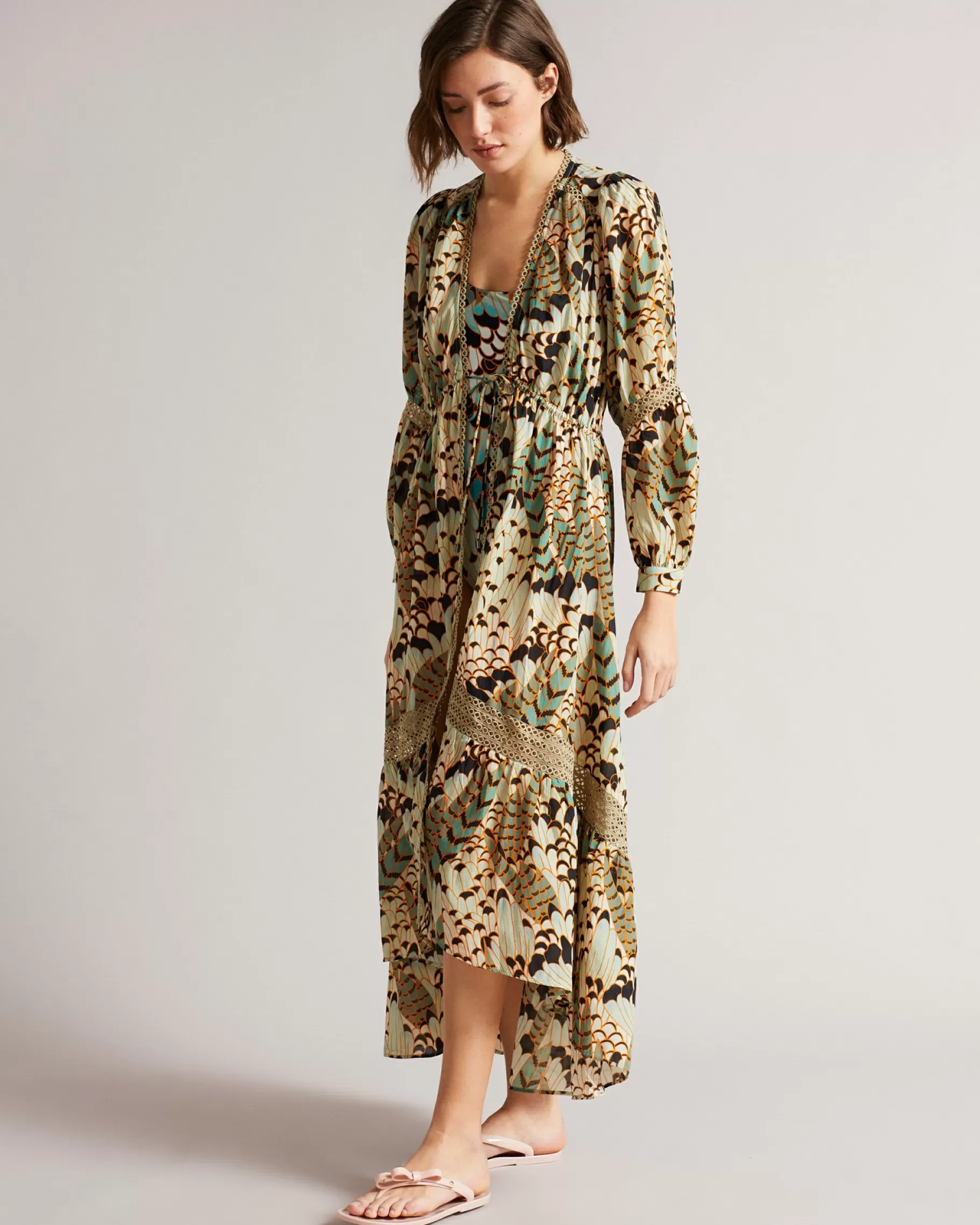 Jassey-Ted Baker Shop