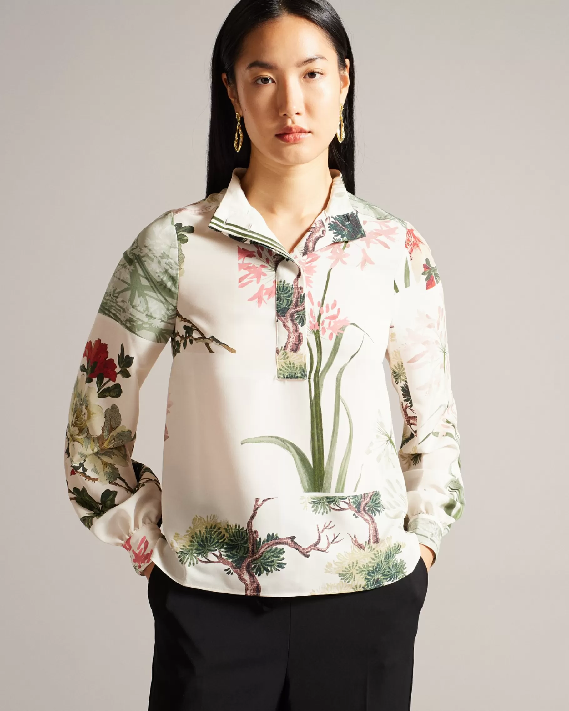 Jaynia-Ted Baker Hot