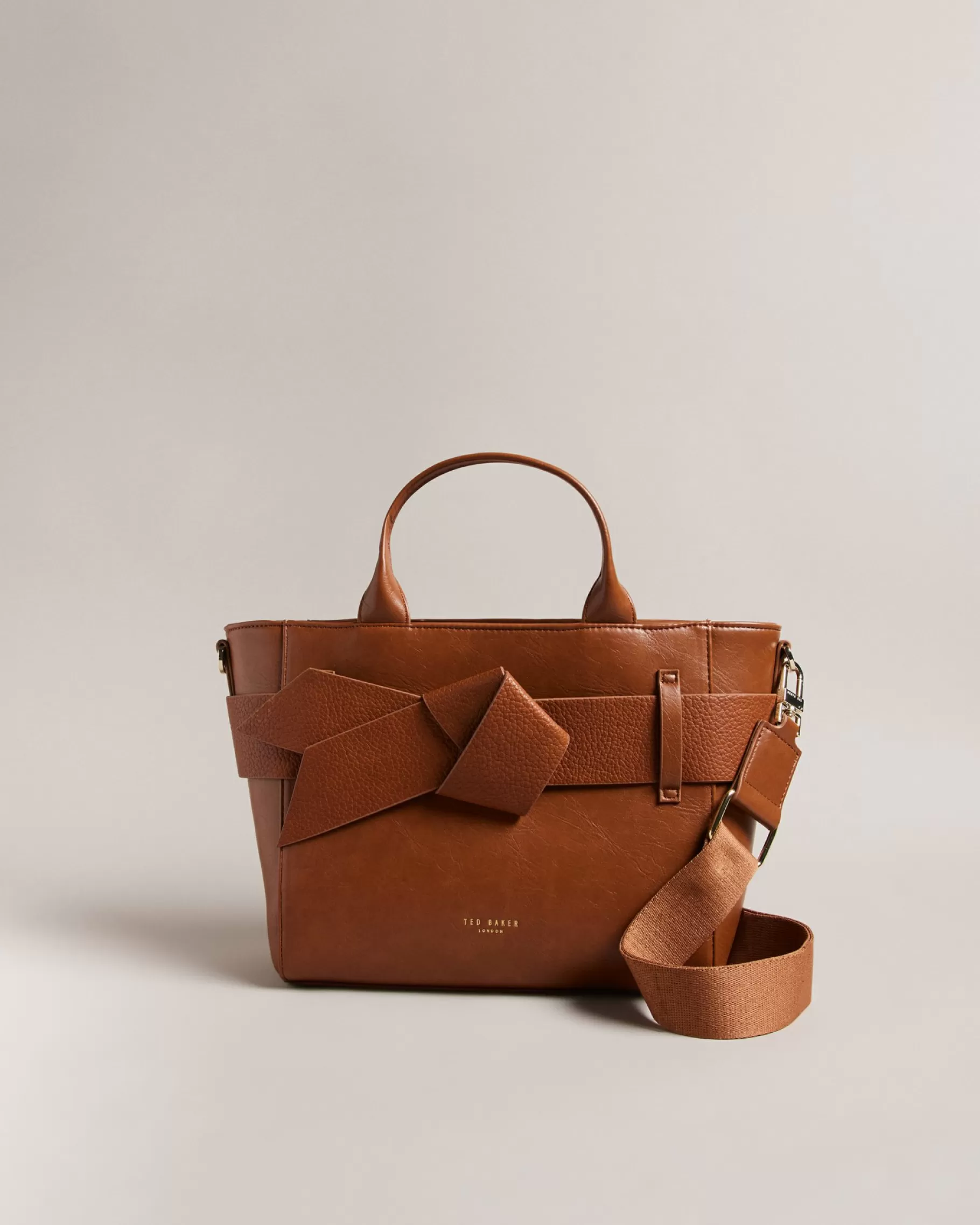 Jimsa-Ted Baker Shop