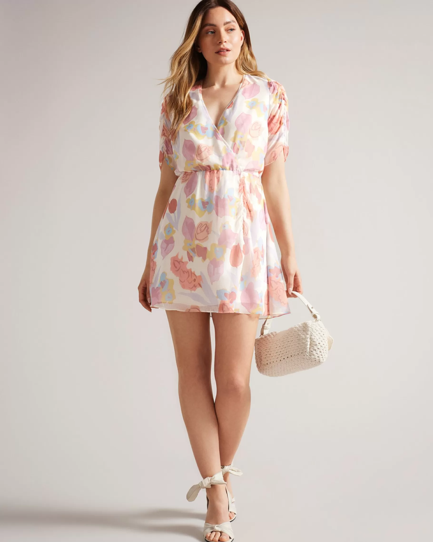 Juleah-Ted Baker Hot