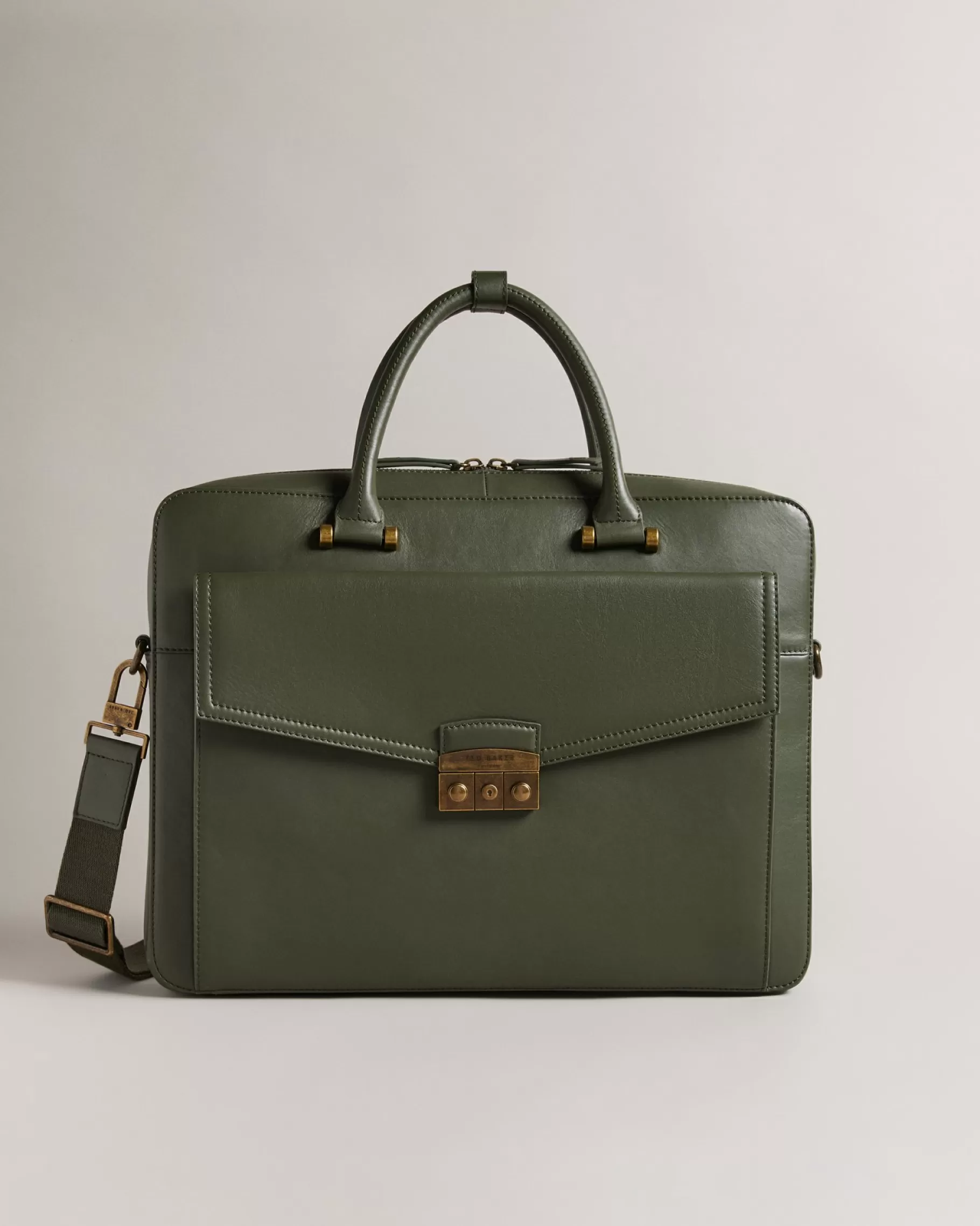 Kalbe-Ted Baker Outlet