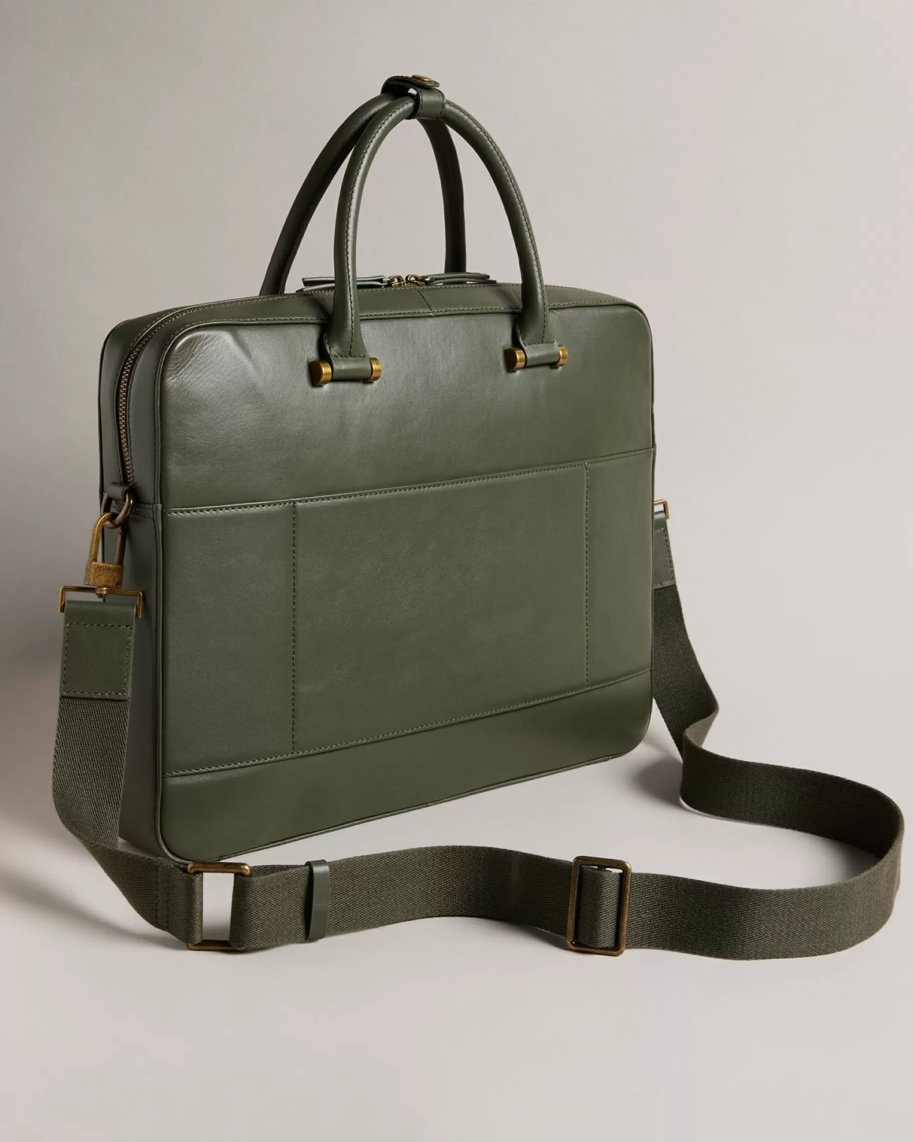 Kalbe-Ted Baker Outlet