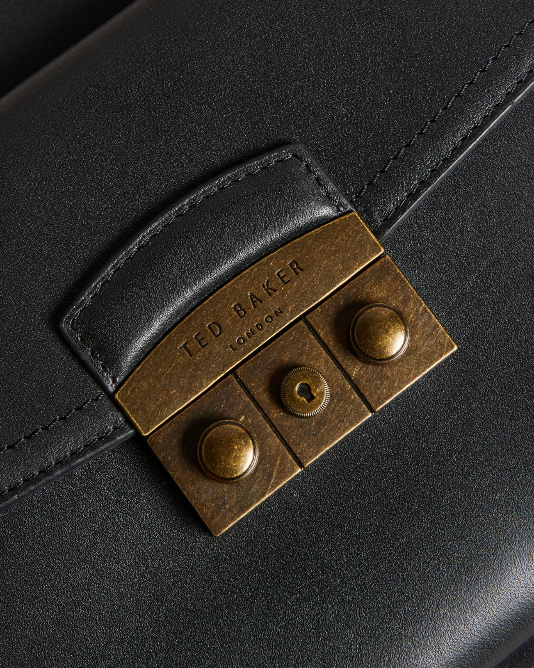 Kalman-Ted Baker New