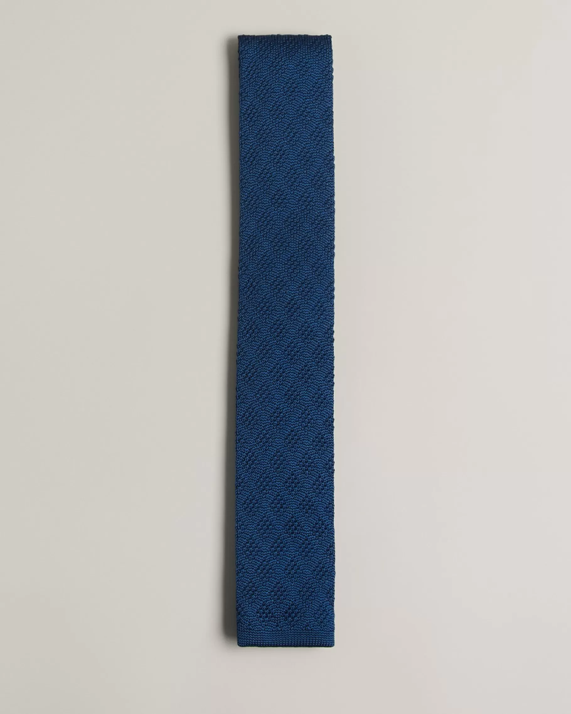 Kelmis-Ted Baker Fashion