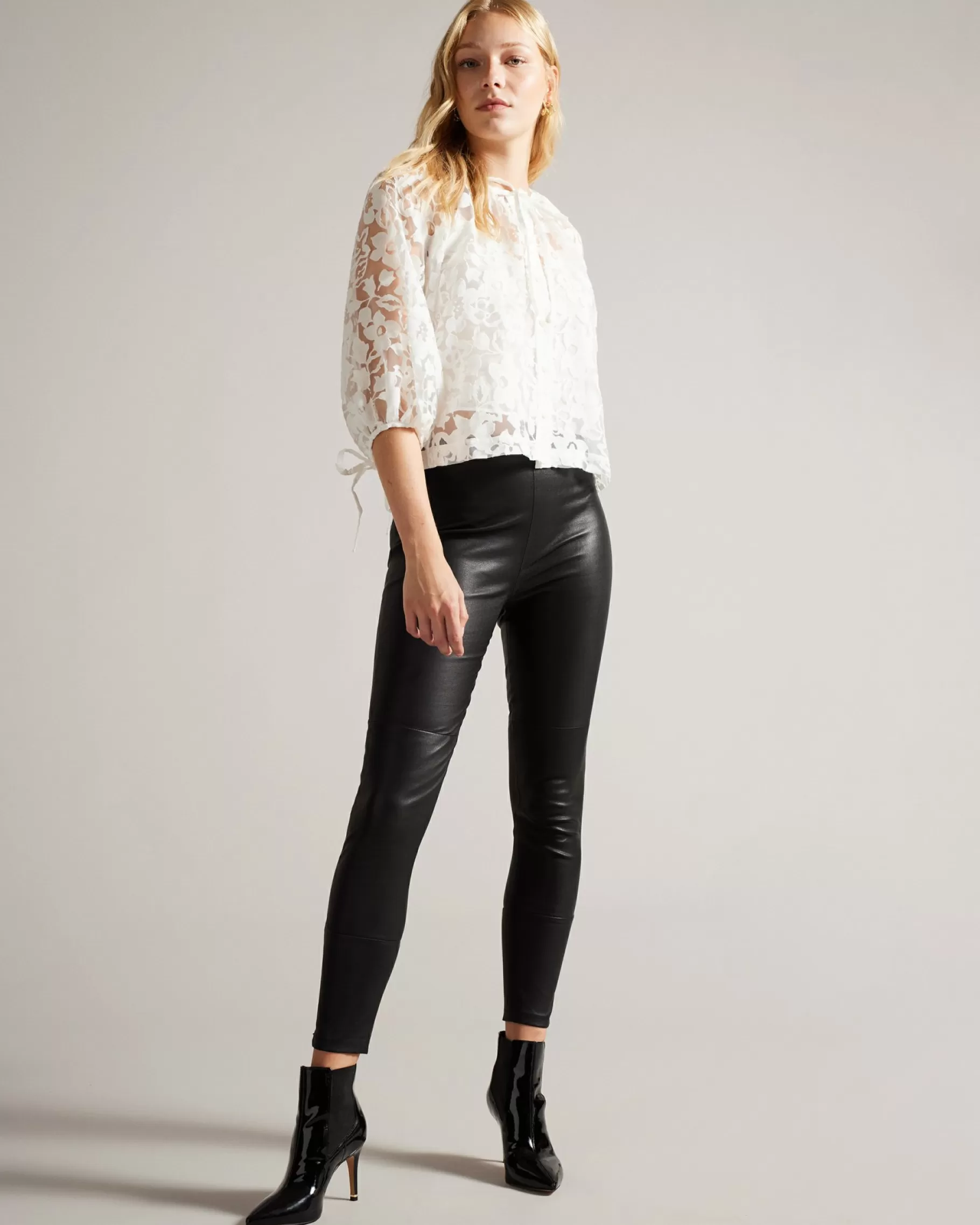 Kirrenn-Ted Baker Sale