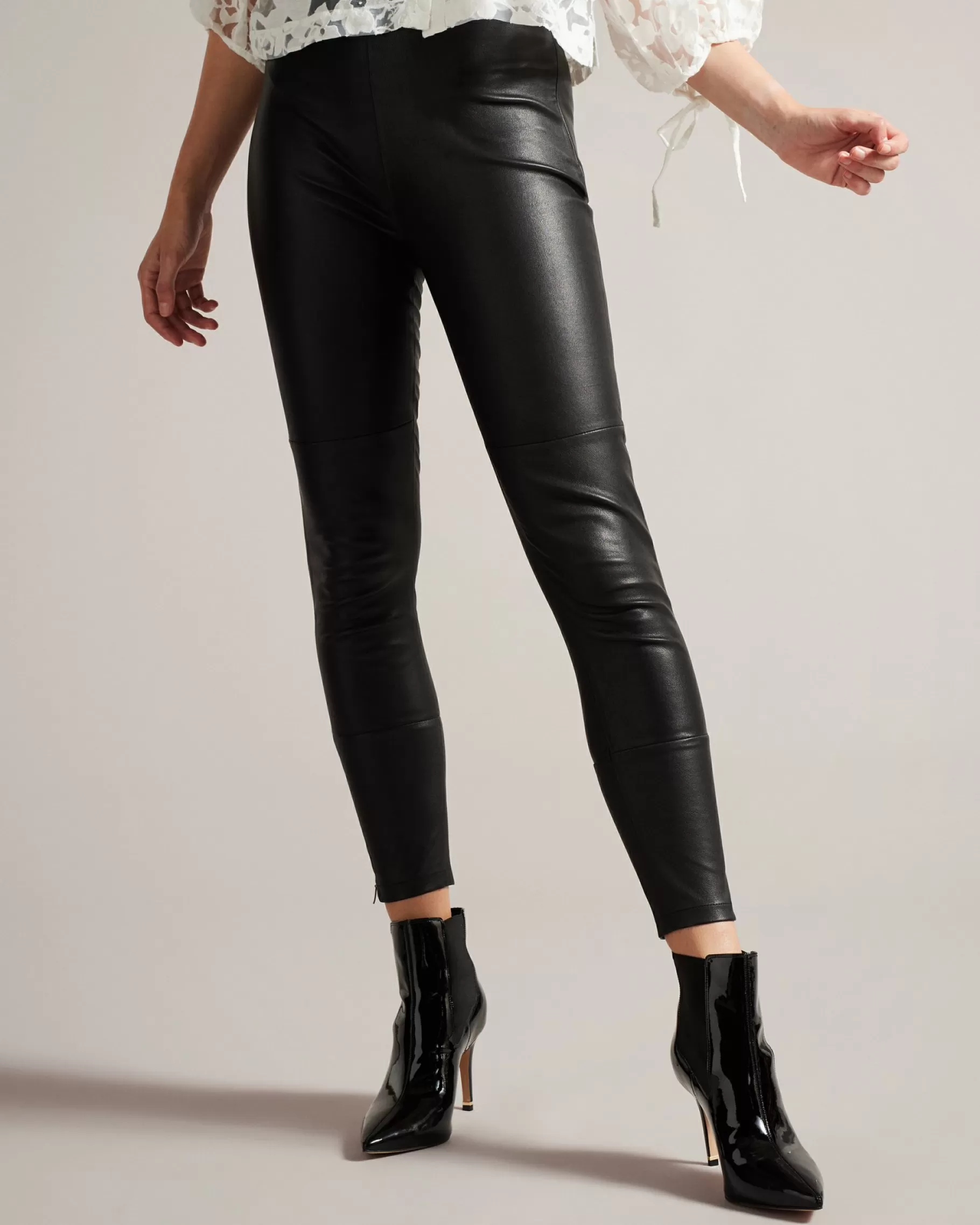 Kirrenn-Ted Baker Sale