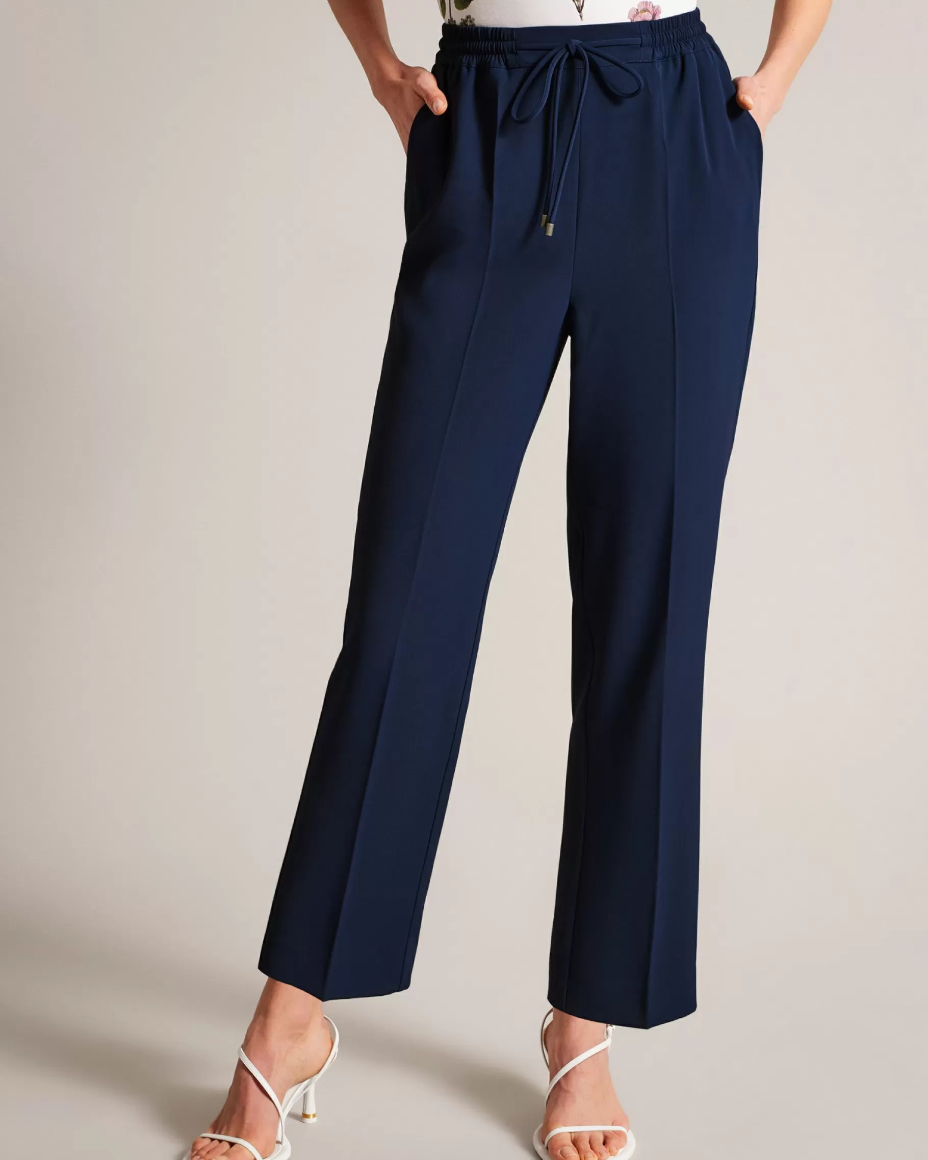 Laurai-Ted Baker Fashion