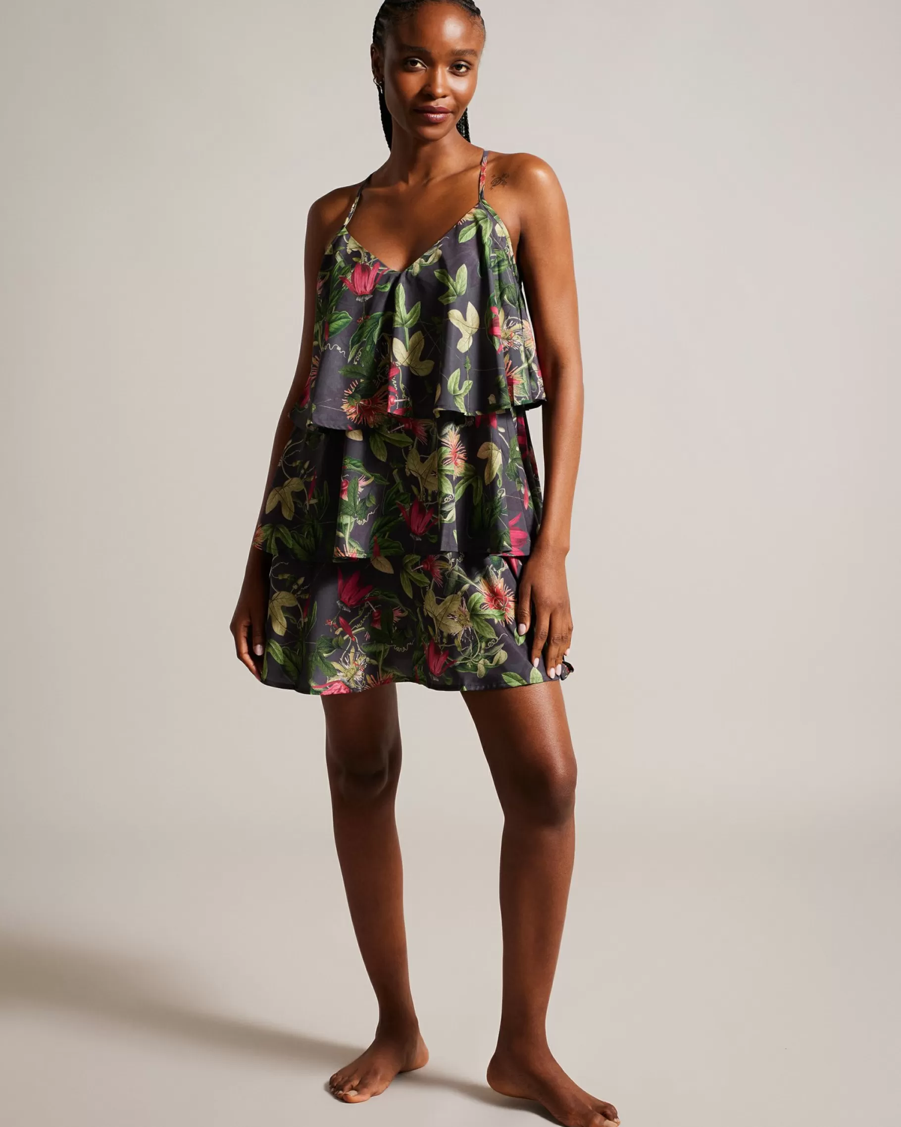 Laurnn-Ted Baker Discount