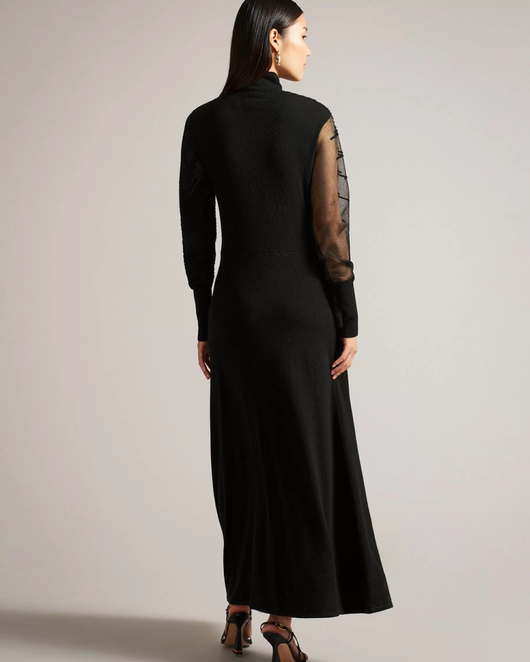 Leonhaa-Ted Baker Store