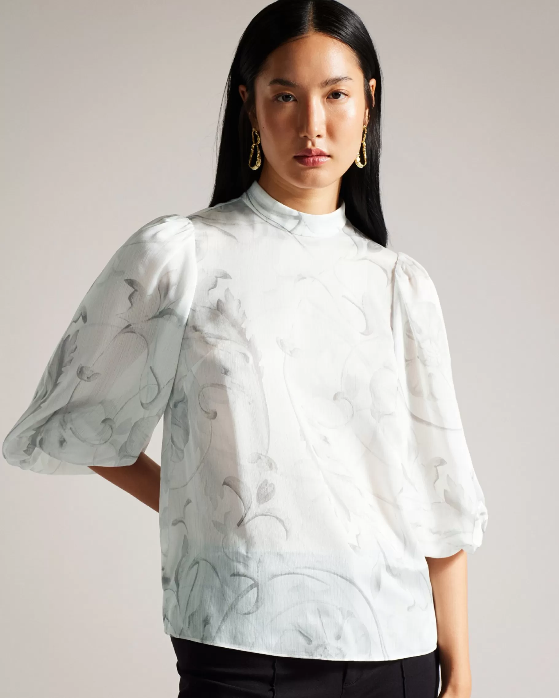 Lilioh-Ted Baker Hot