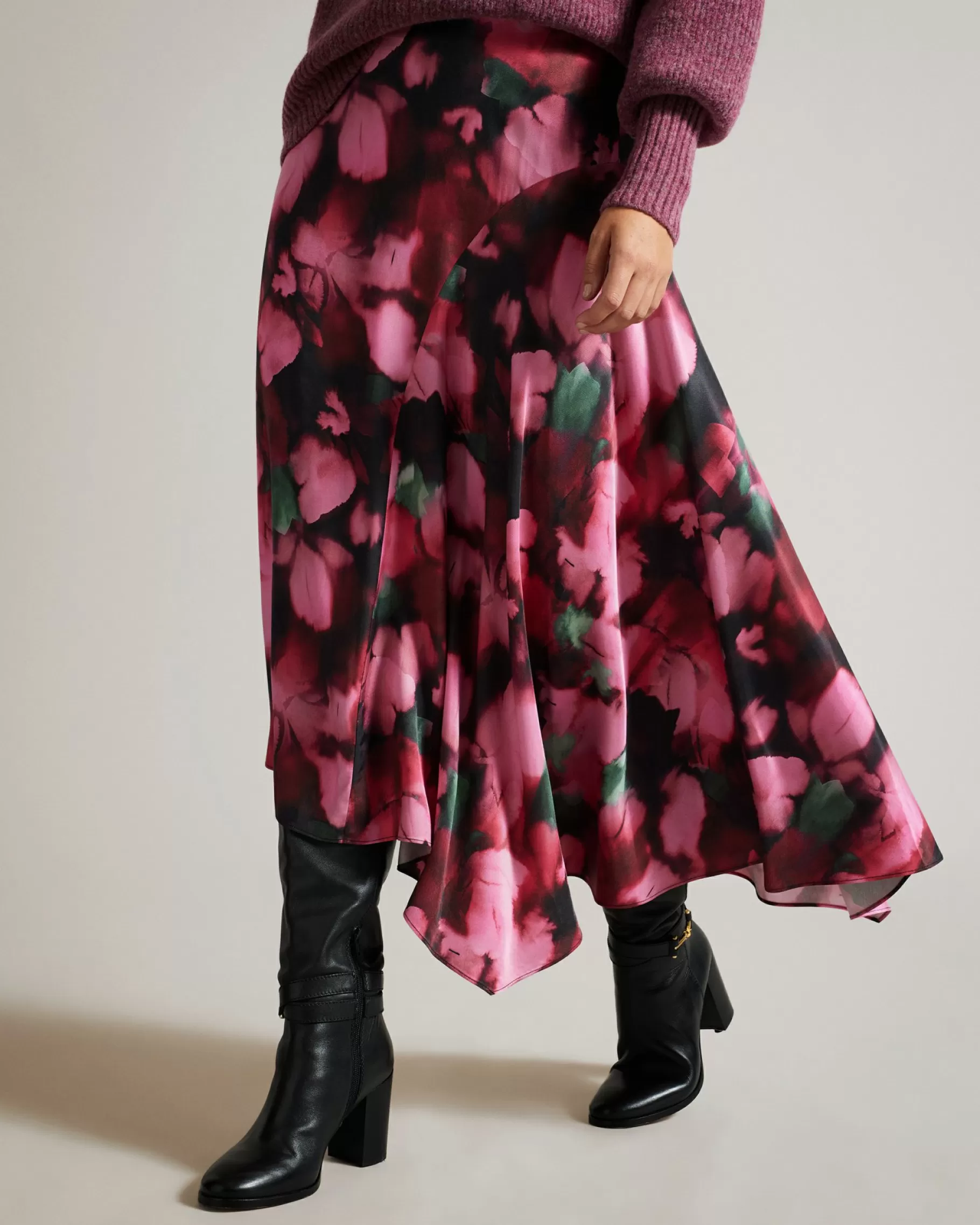 Lizziee-Ted Baker Fashion