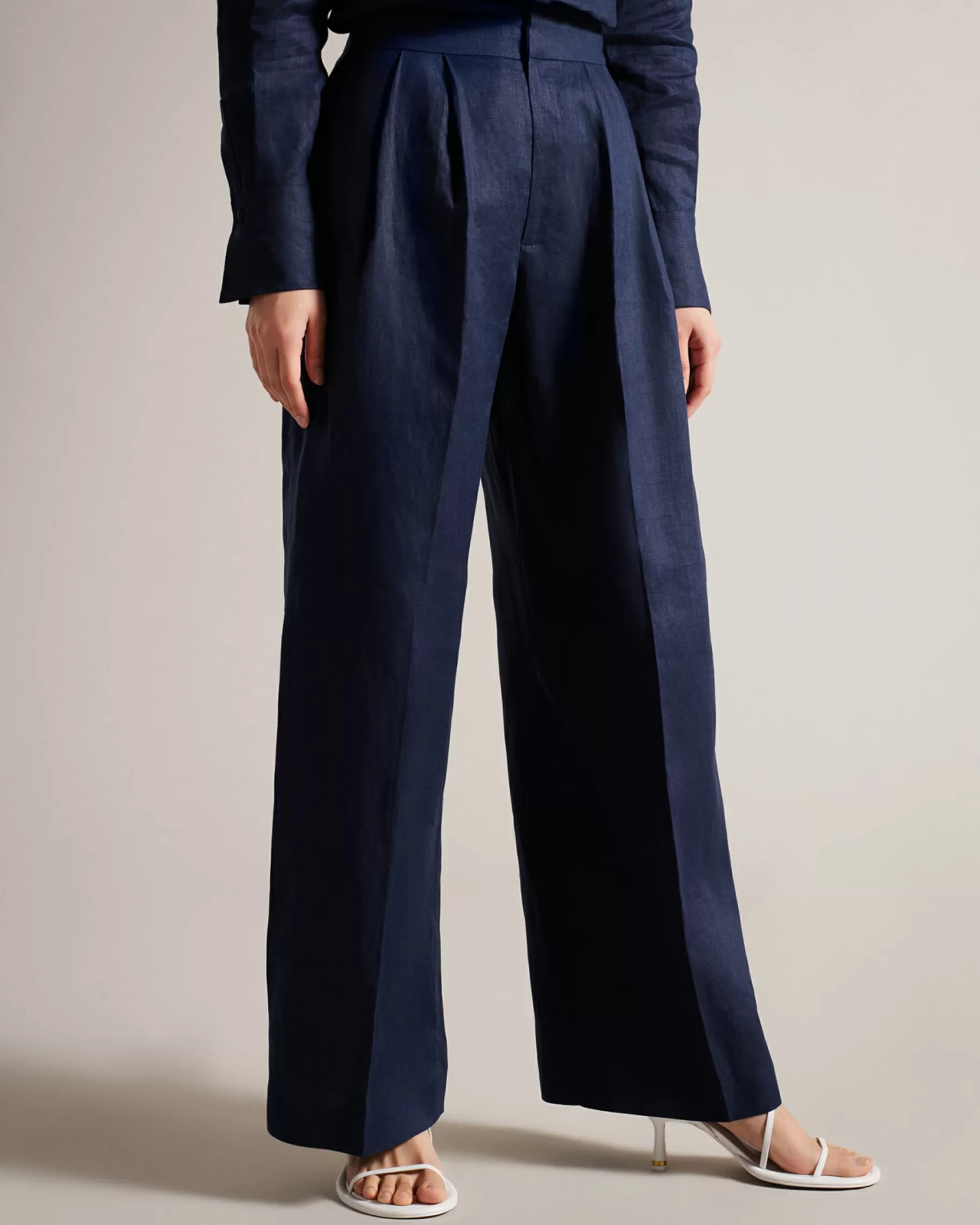 Lucihh-Ted Baker Clearance