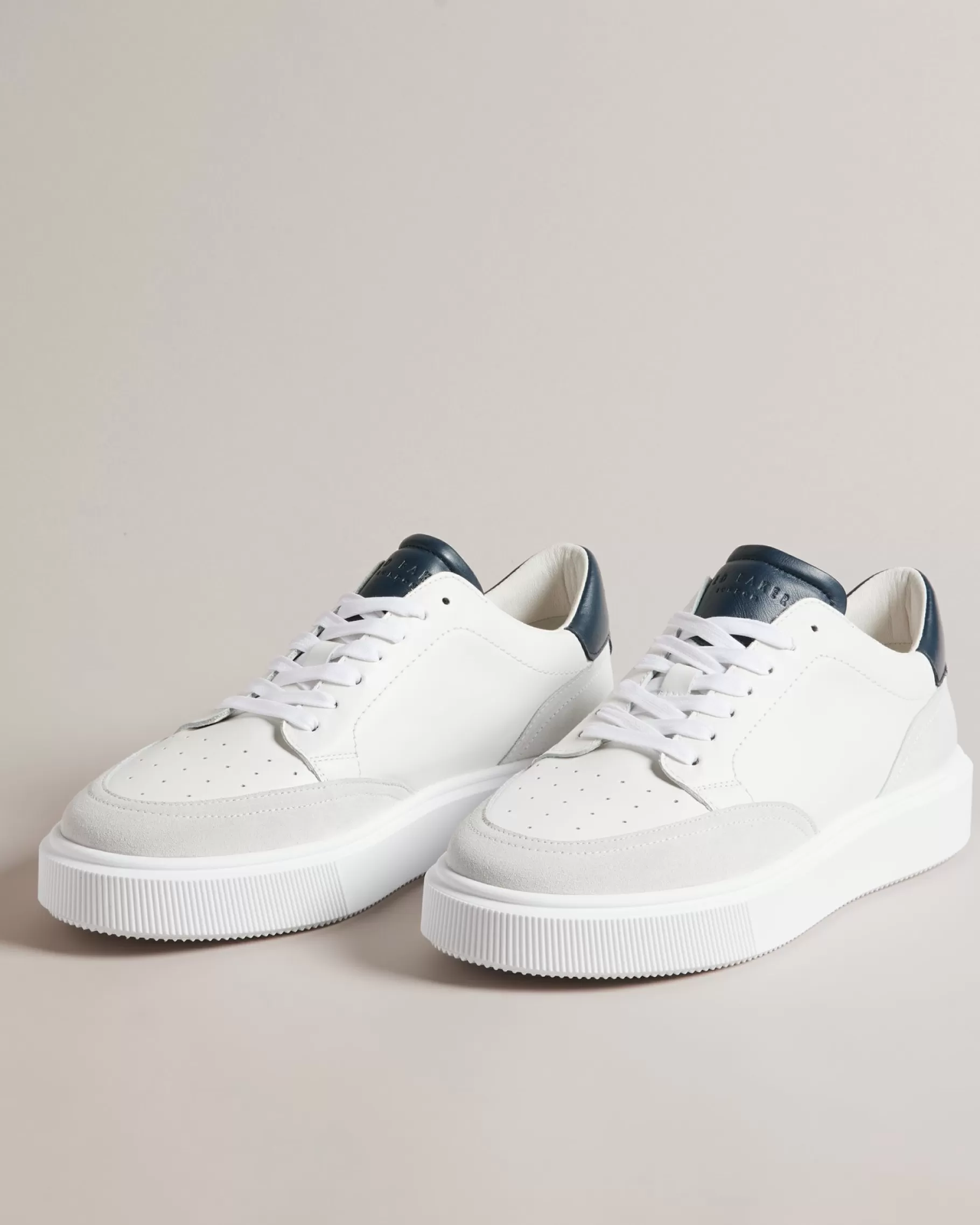Luigis-Ted Baker Sale